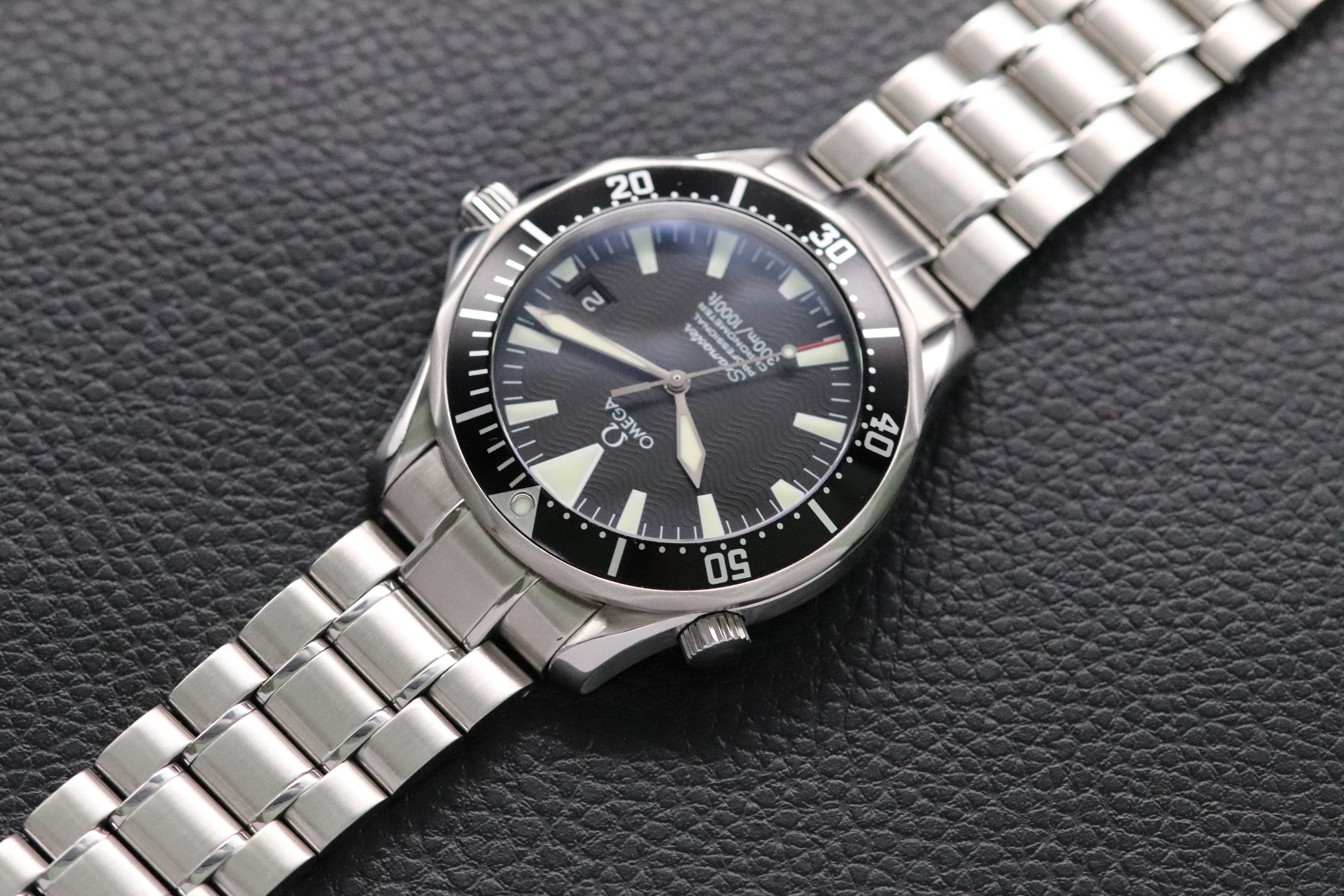 Omega Seamaster 300 2254.50 Black Dial 1999
