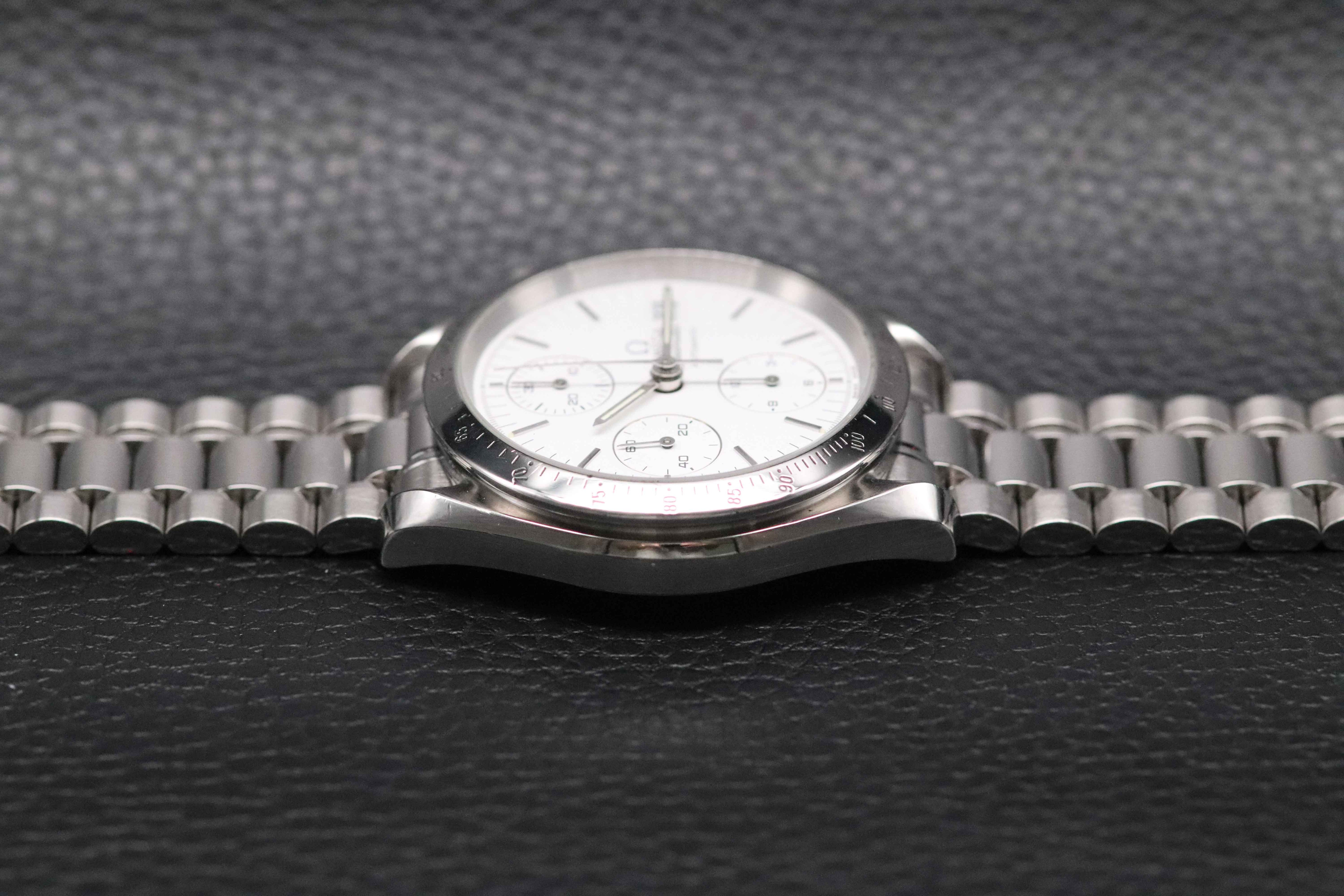 Omega Speedmaster Date 3511.20 White Dial 1998 Albino Papers