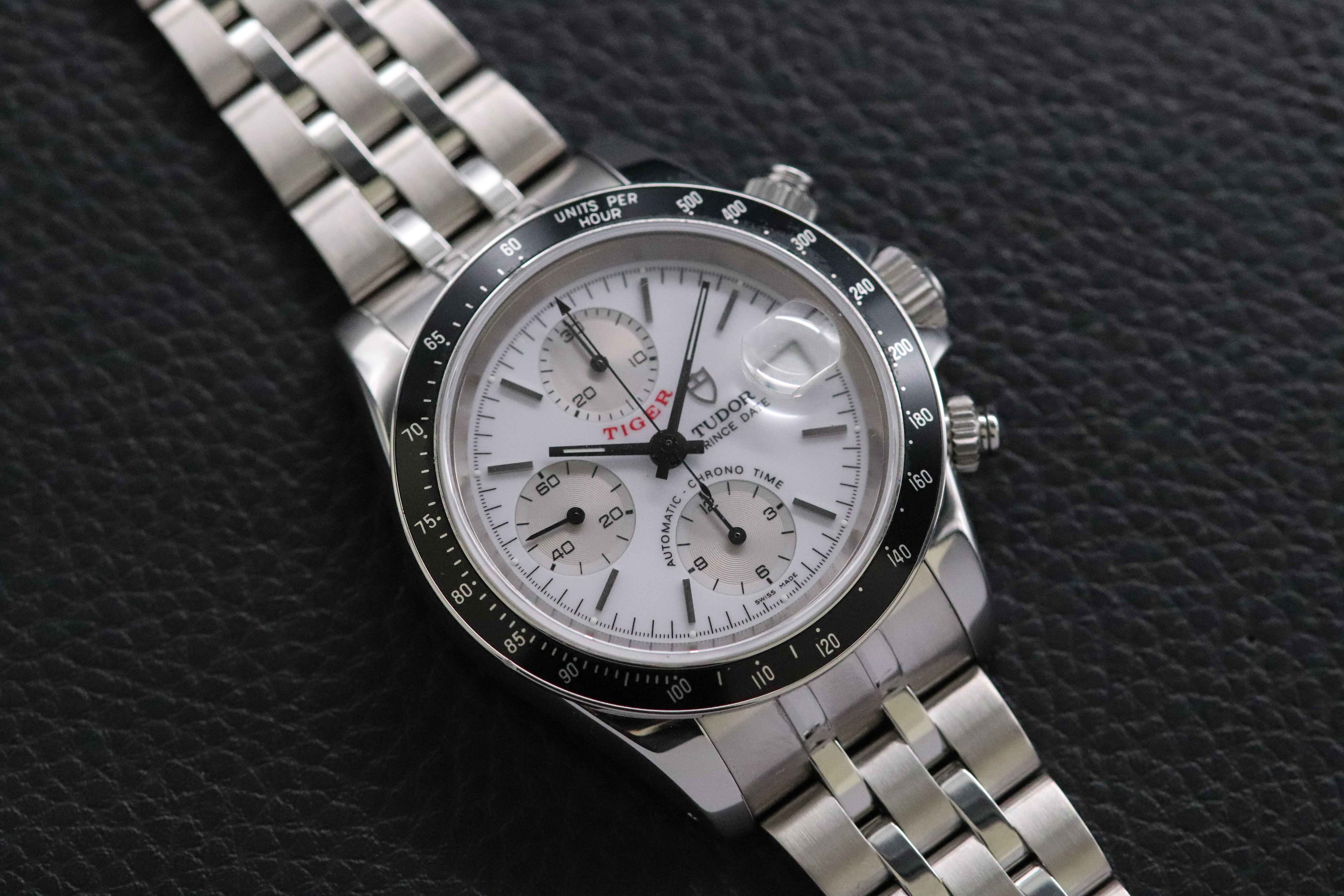 Tudor Oysterdate Small Block 79260 Porcelain Dial 2003