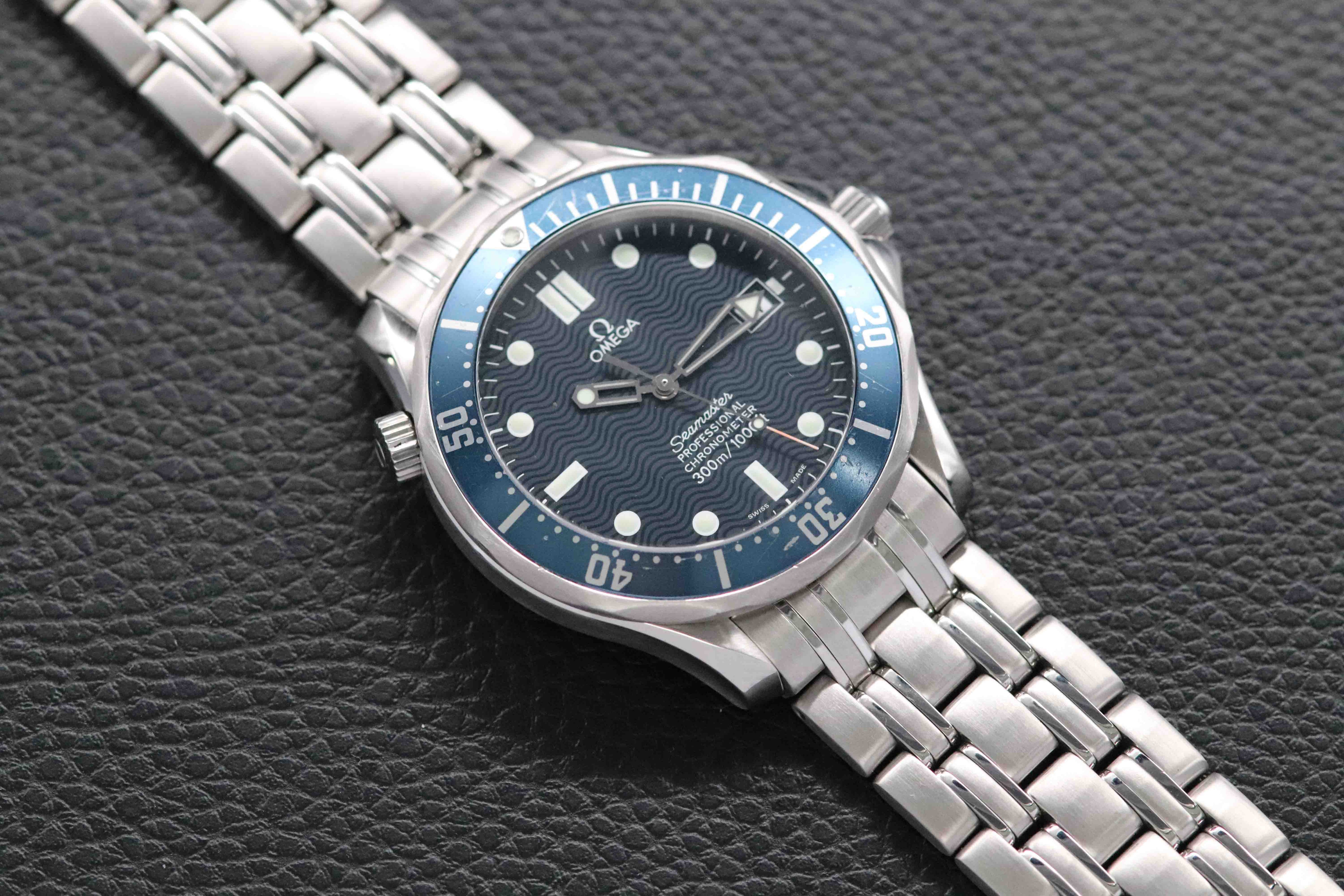 Omega Seamaster 2531.80 James Bond 2000 Papers