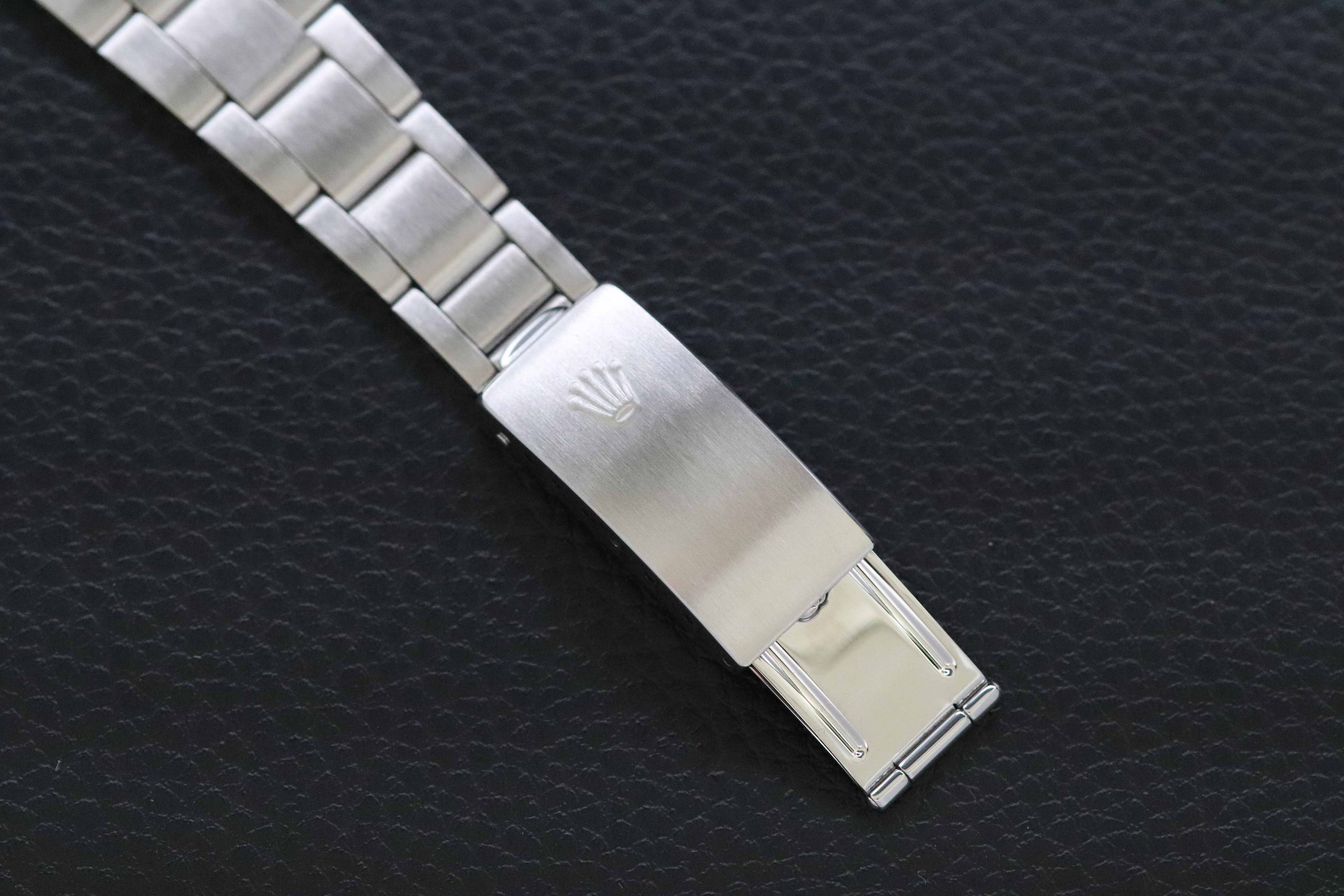 Rolex Oysterdate 6694 Linen Dial 1970