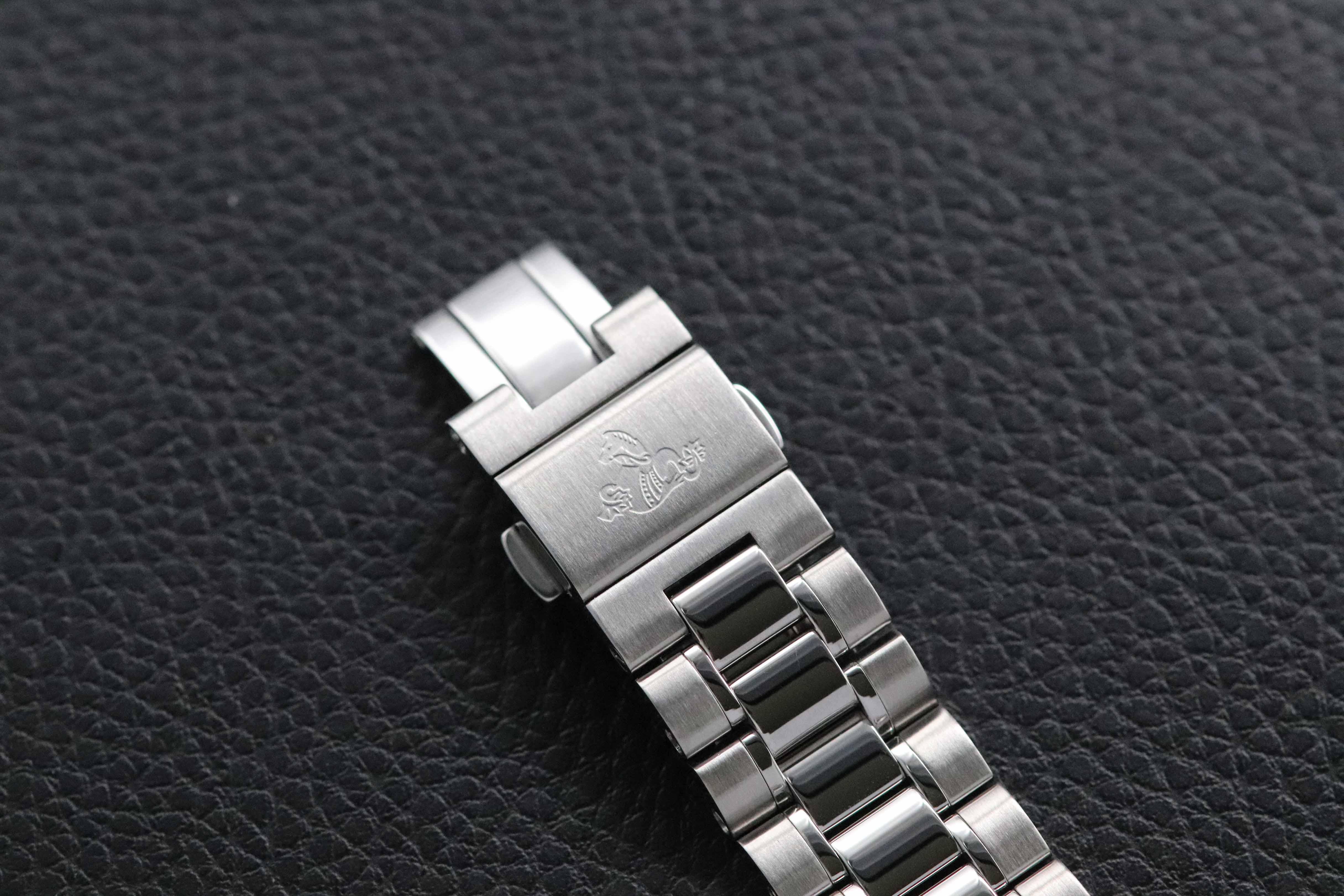 Omega Speedmaster 38 324.30.38.40.06.001 Grey Dial 2012