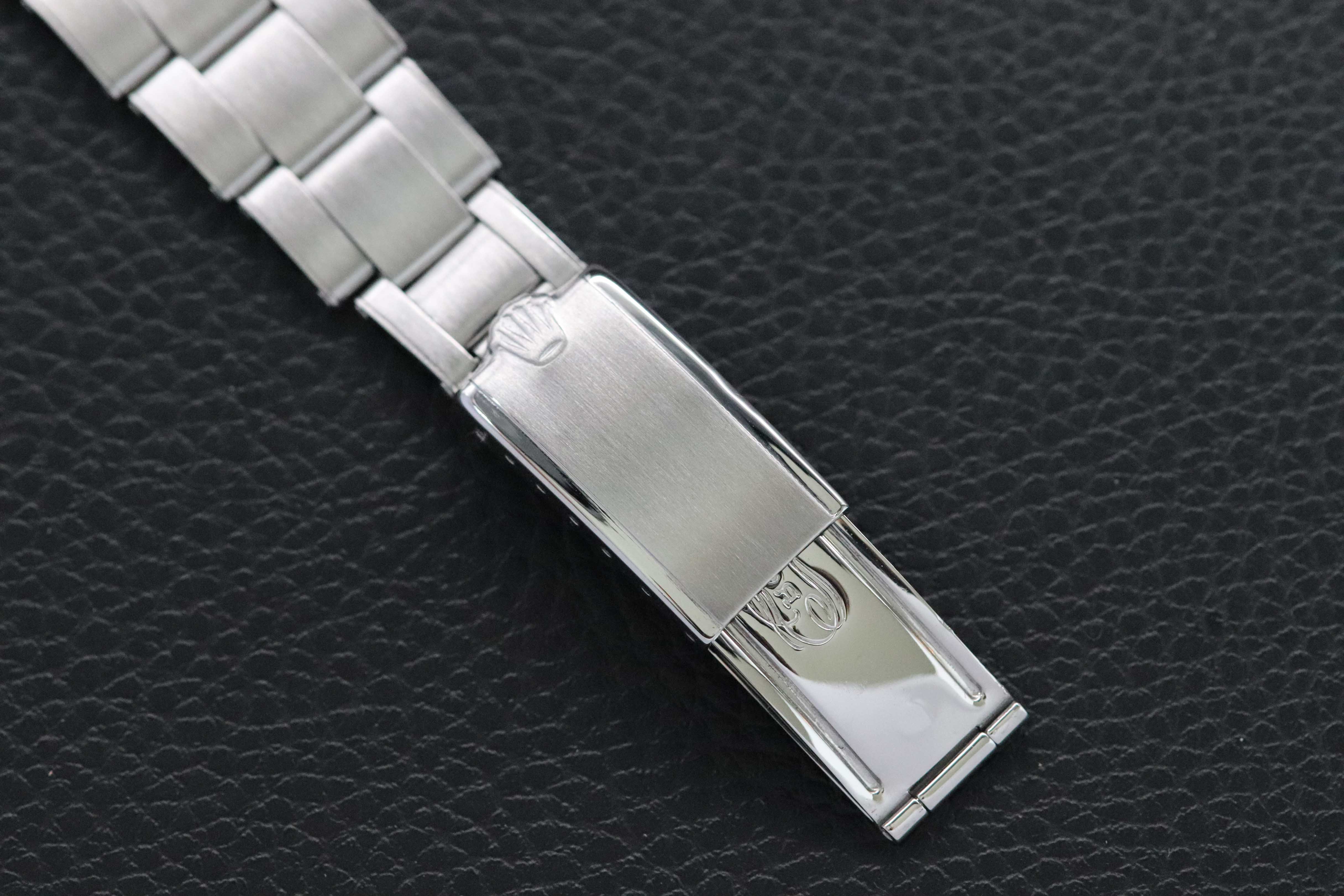 Rolex Oysterdate 6694 Silver Dial 1964