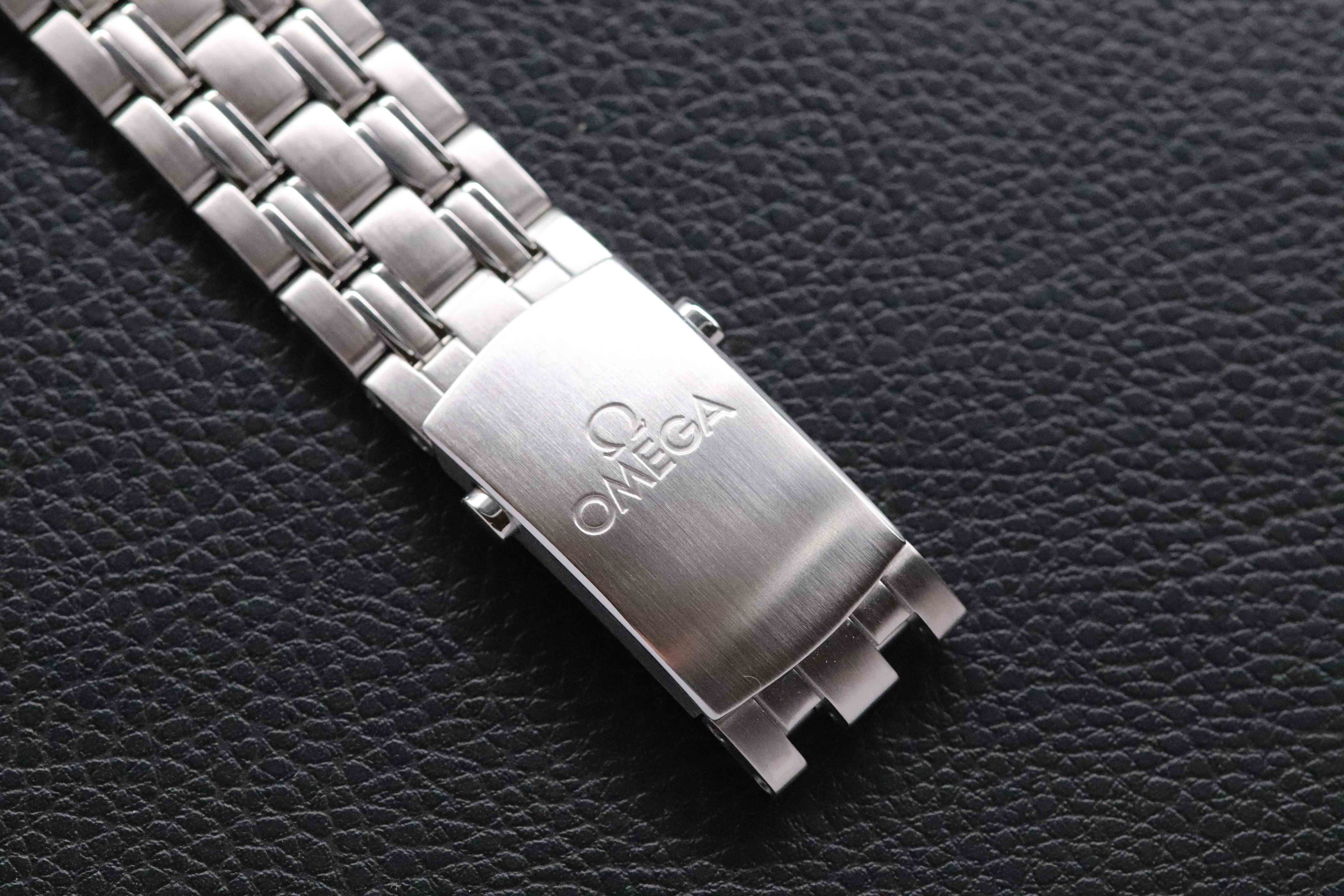 Omega Seamaster 212.30.41.20.01.002 Papers 2014