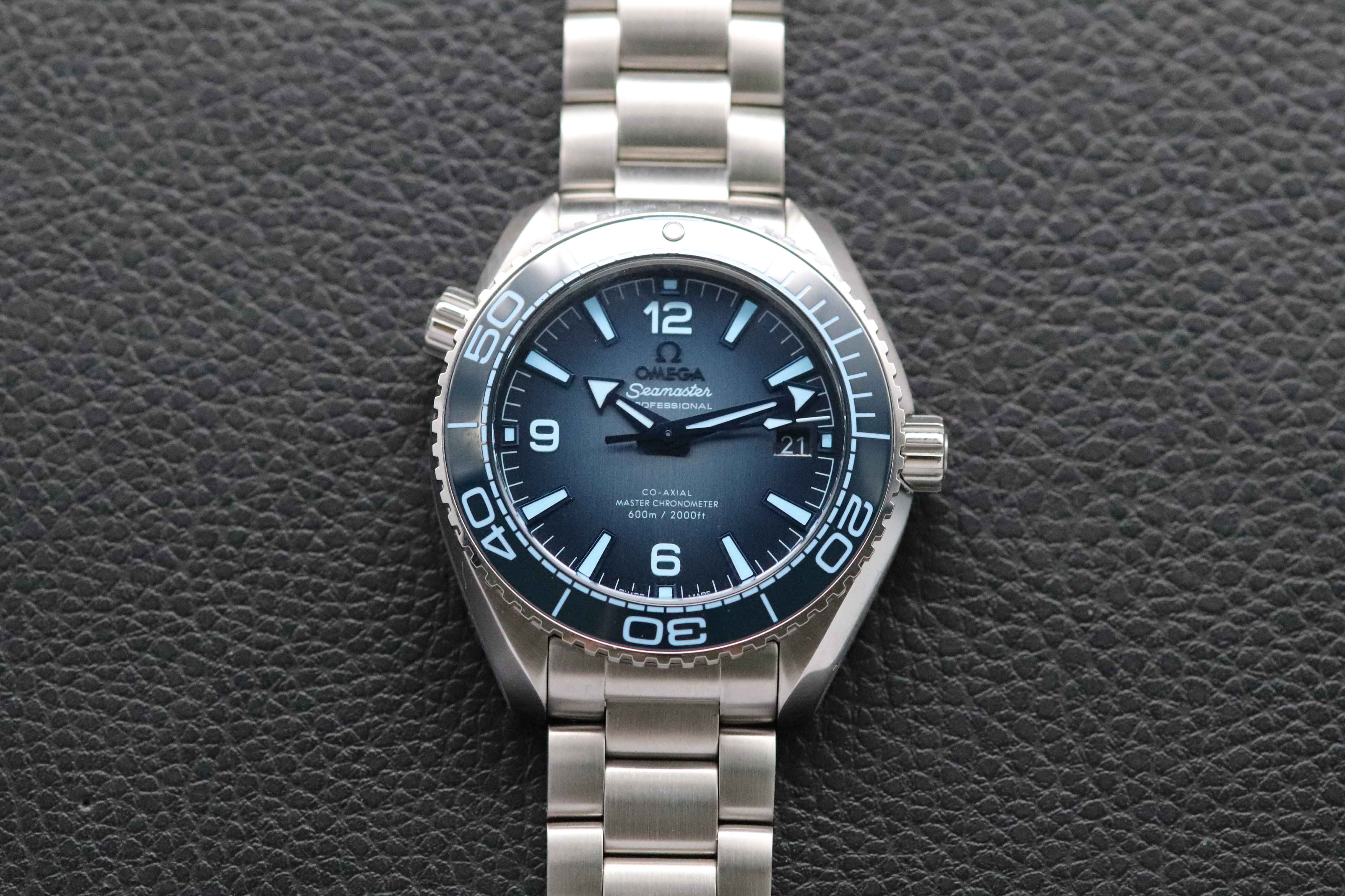 Omega Seamaster Planet Ocean 215.30.40.20.03.002 Fullset 2026 Box+Papers