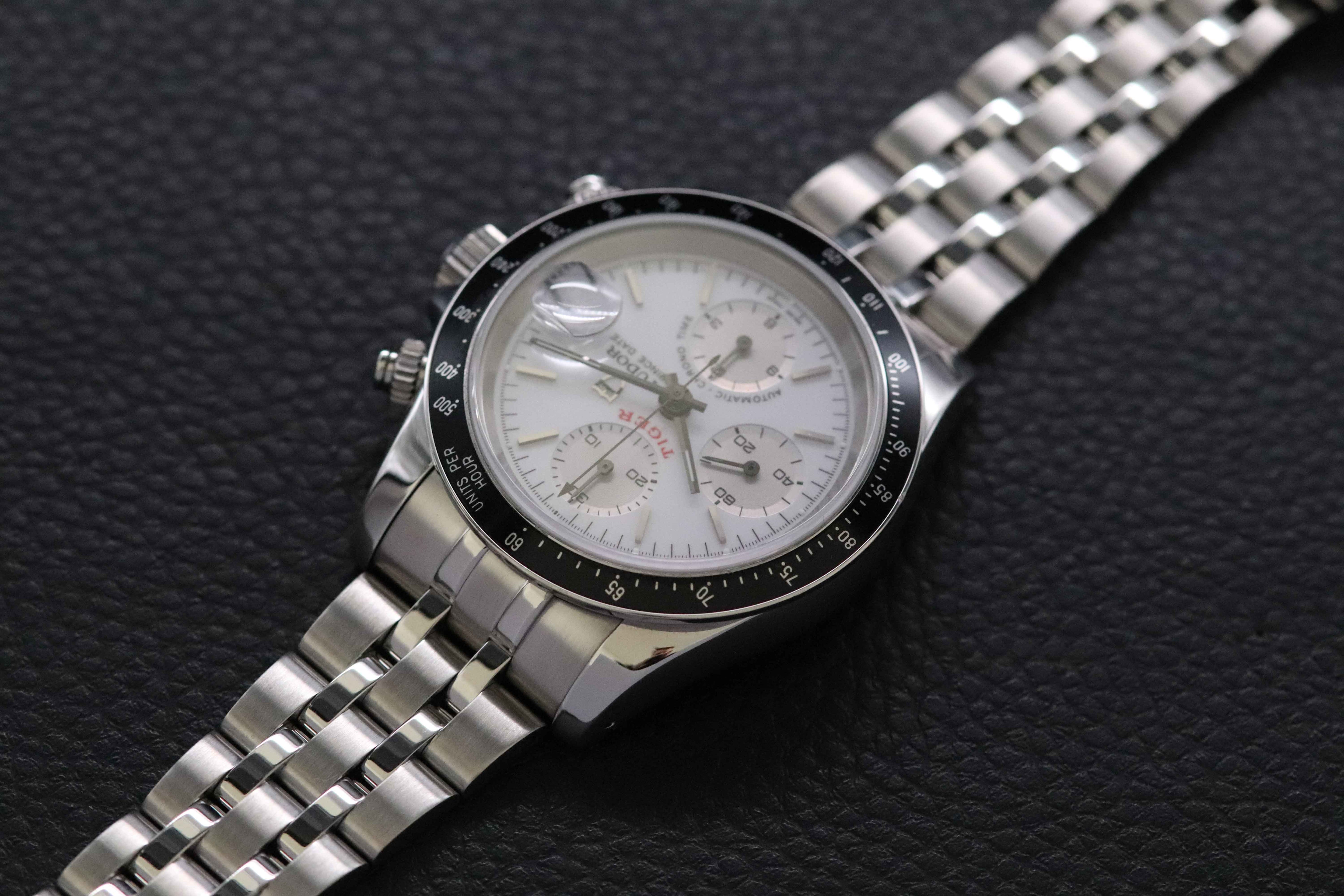 Tudor Oysterdate Small Block 79260 Porcelain Dial 2003