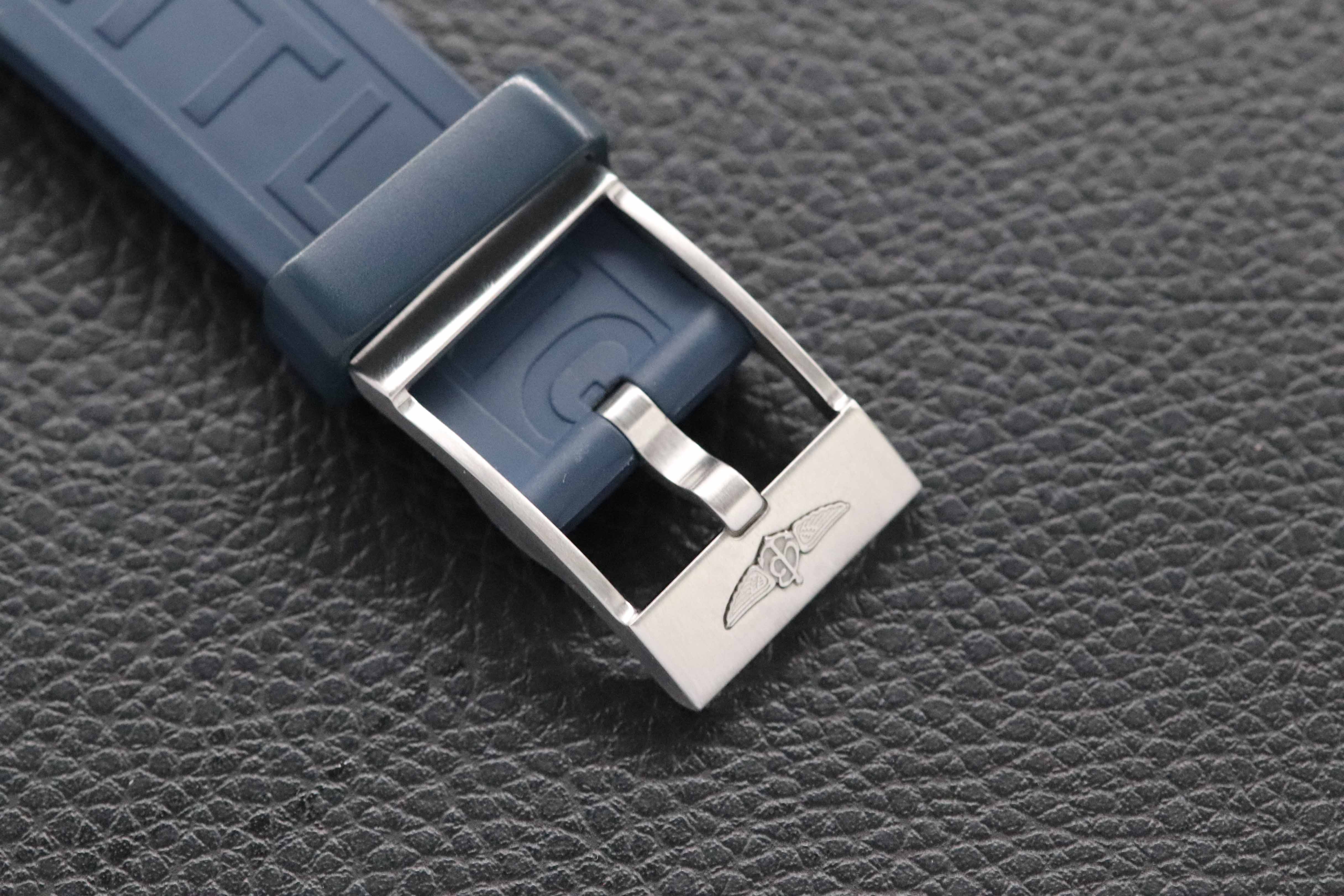 Breitling Superocean 42 A17366 Blau Papers 2020