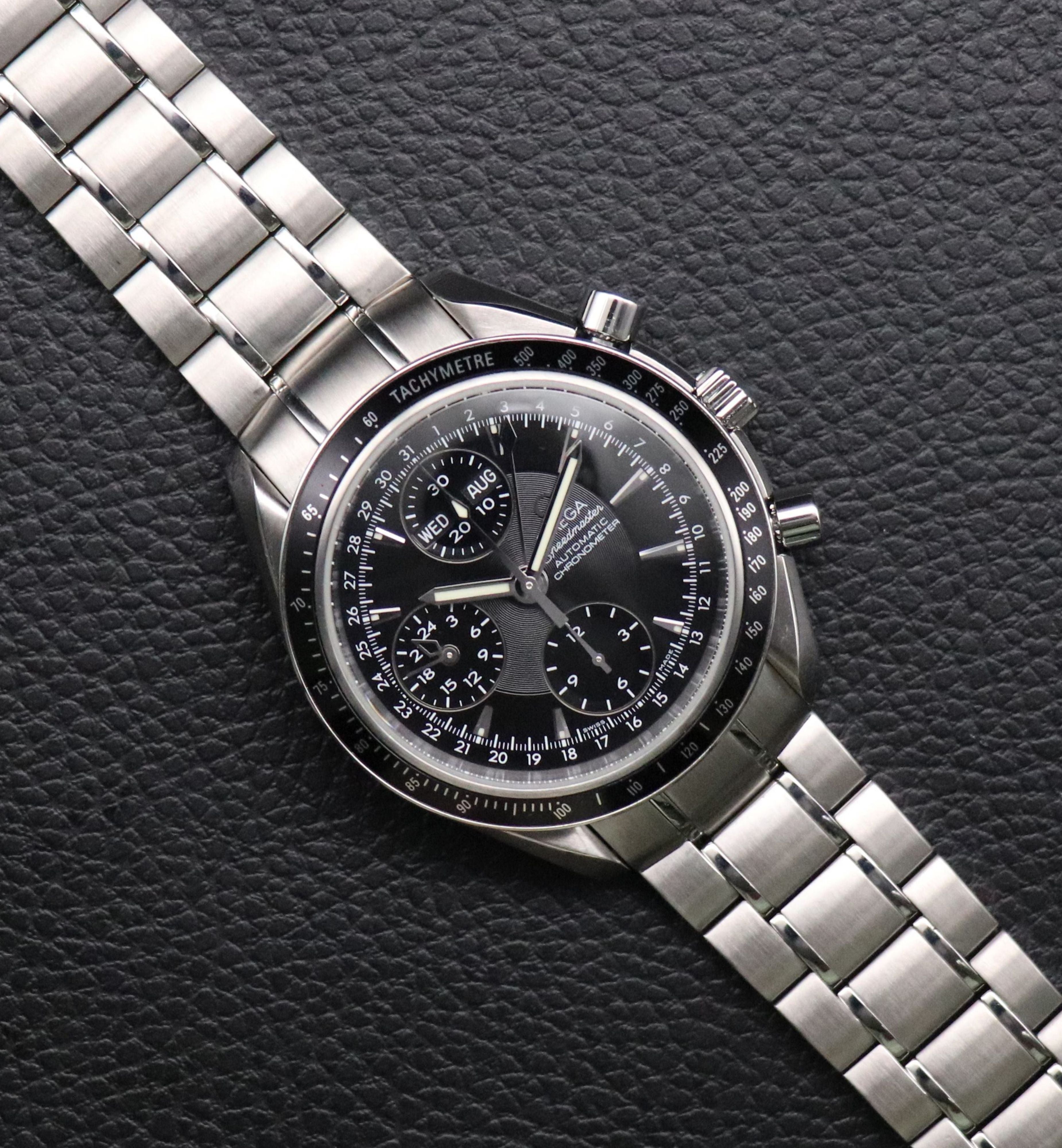 Omega Speedmaster Triple Date 3220.50 Papers 2017