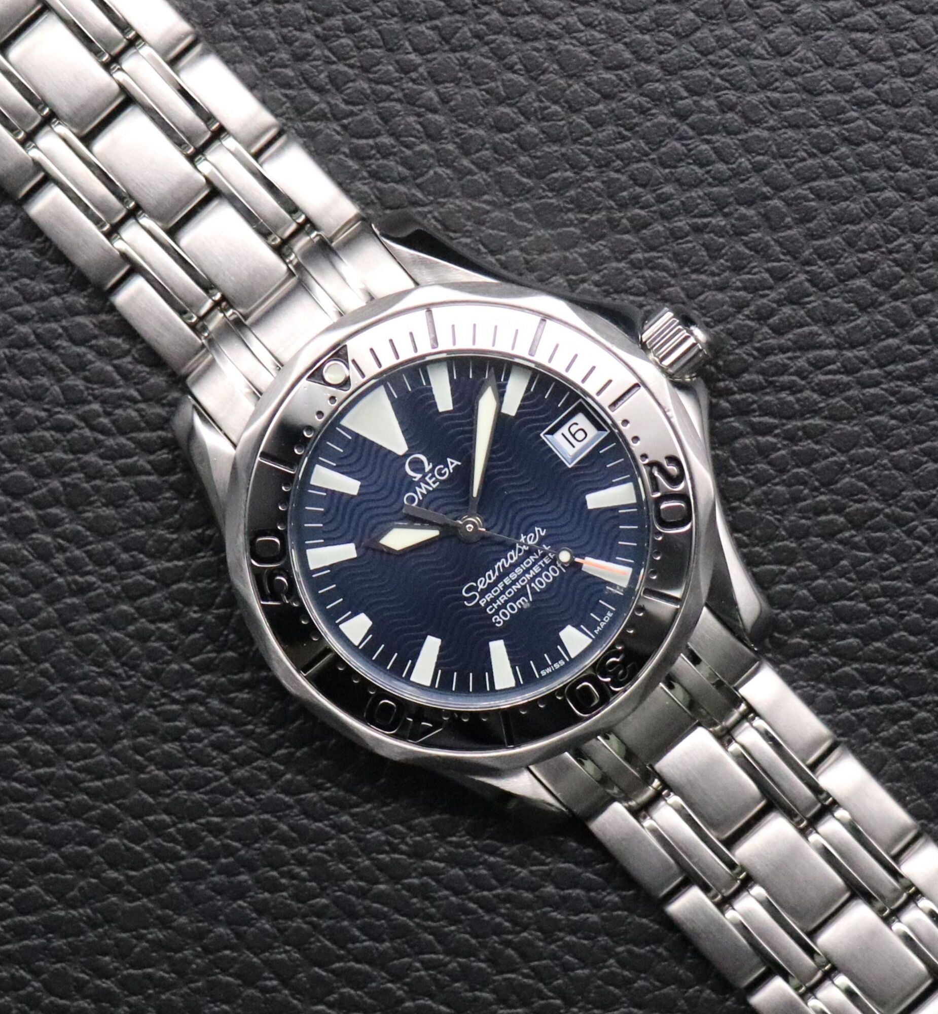 Omega Seamaster 300 2554.80 Blue Dial 1999