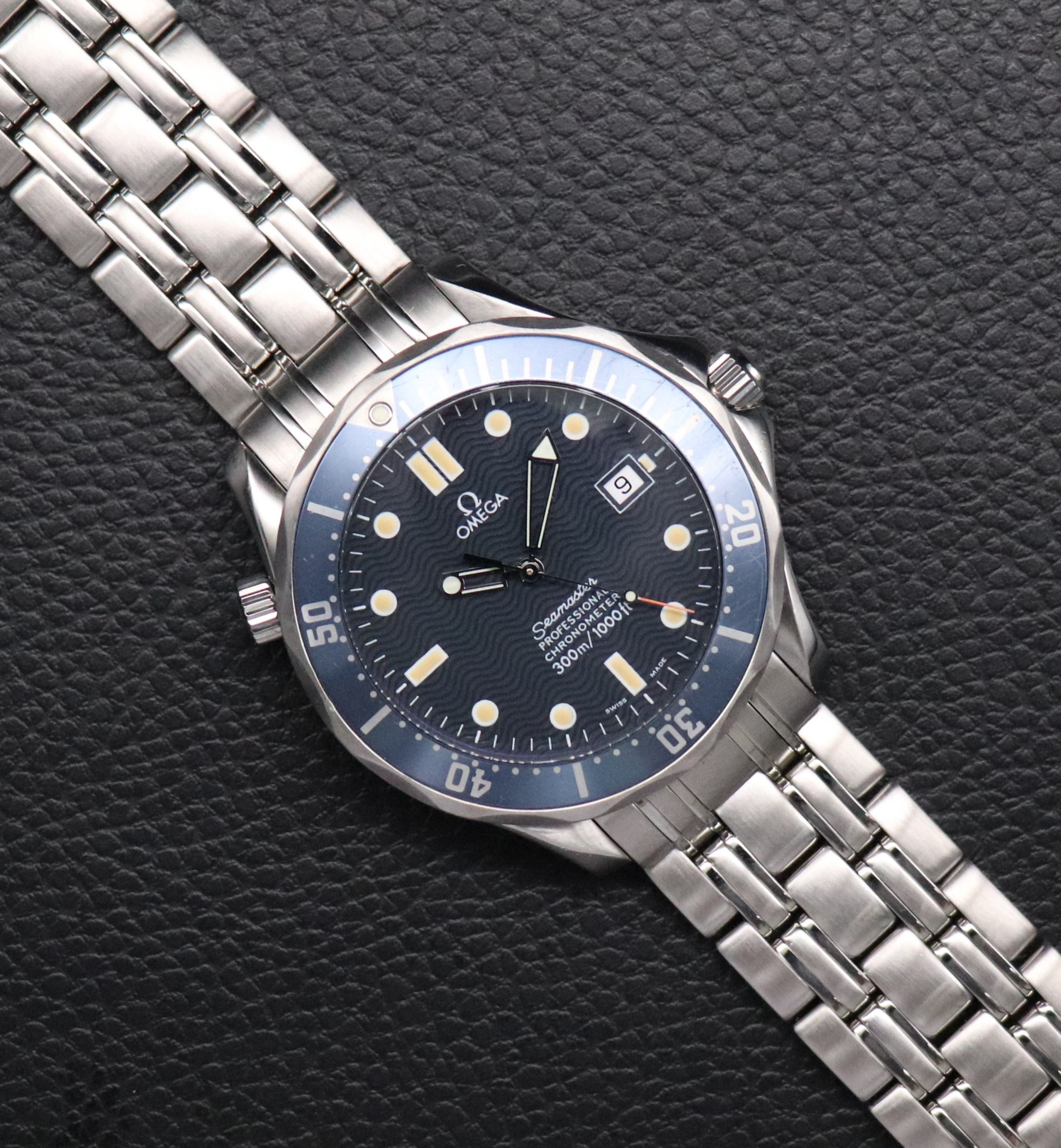 Omega Seamaster James Bond 2531.80 Blue 1999
