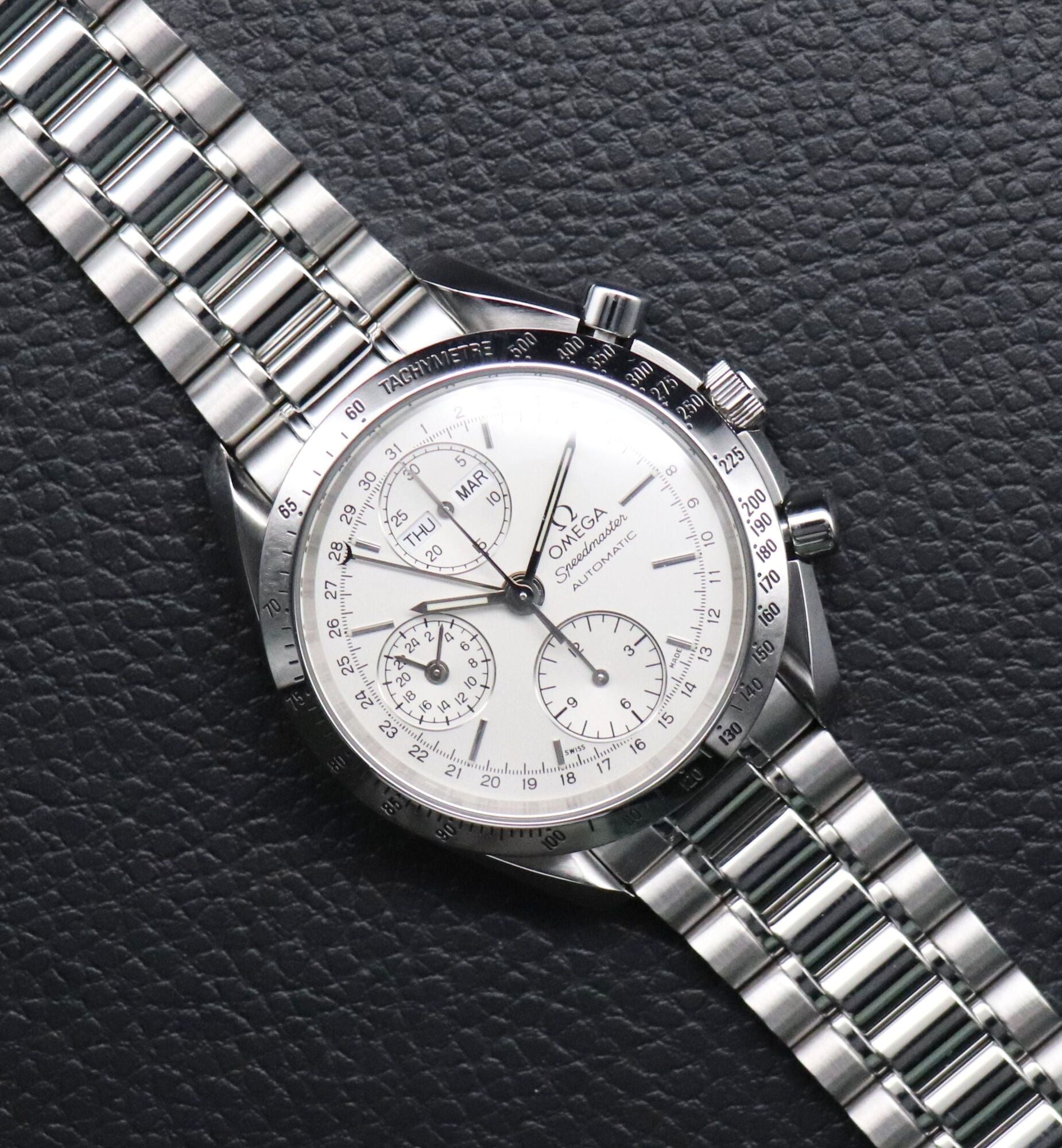 Omega Speedmaster Day Date 3521.30 Silver Dial 1998 Papers