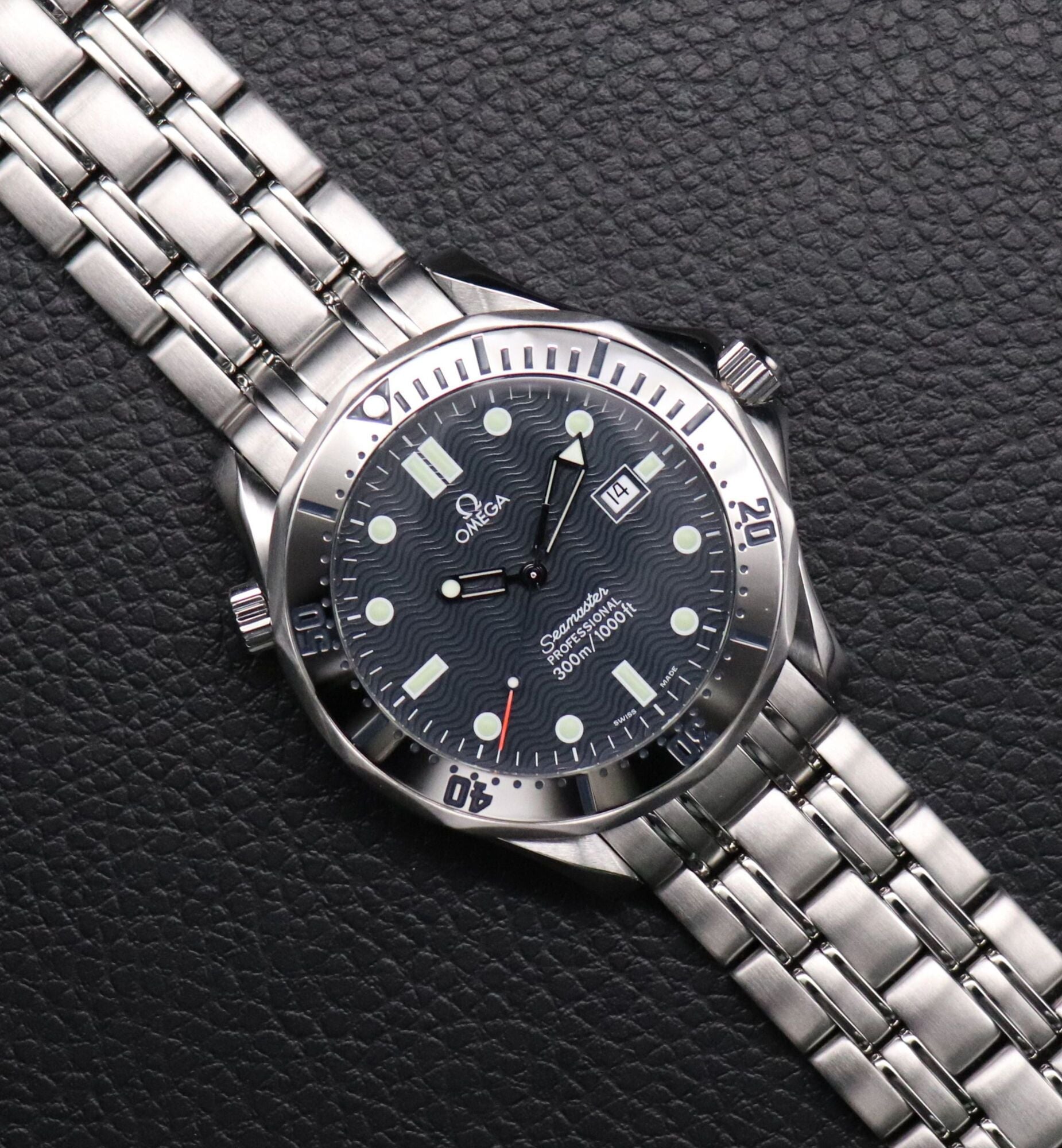 Omega Seamaster 300 2542.80 Blue Dial 1998