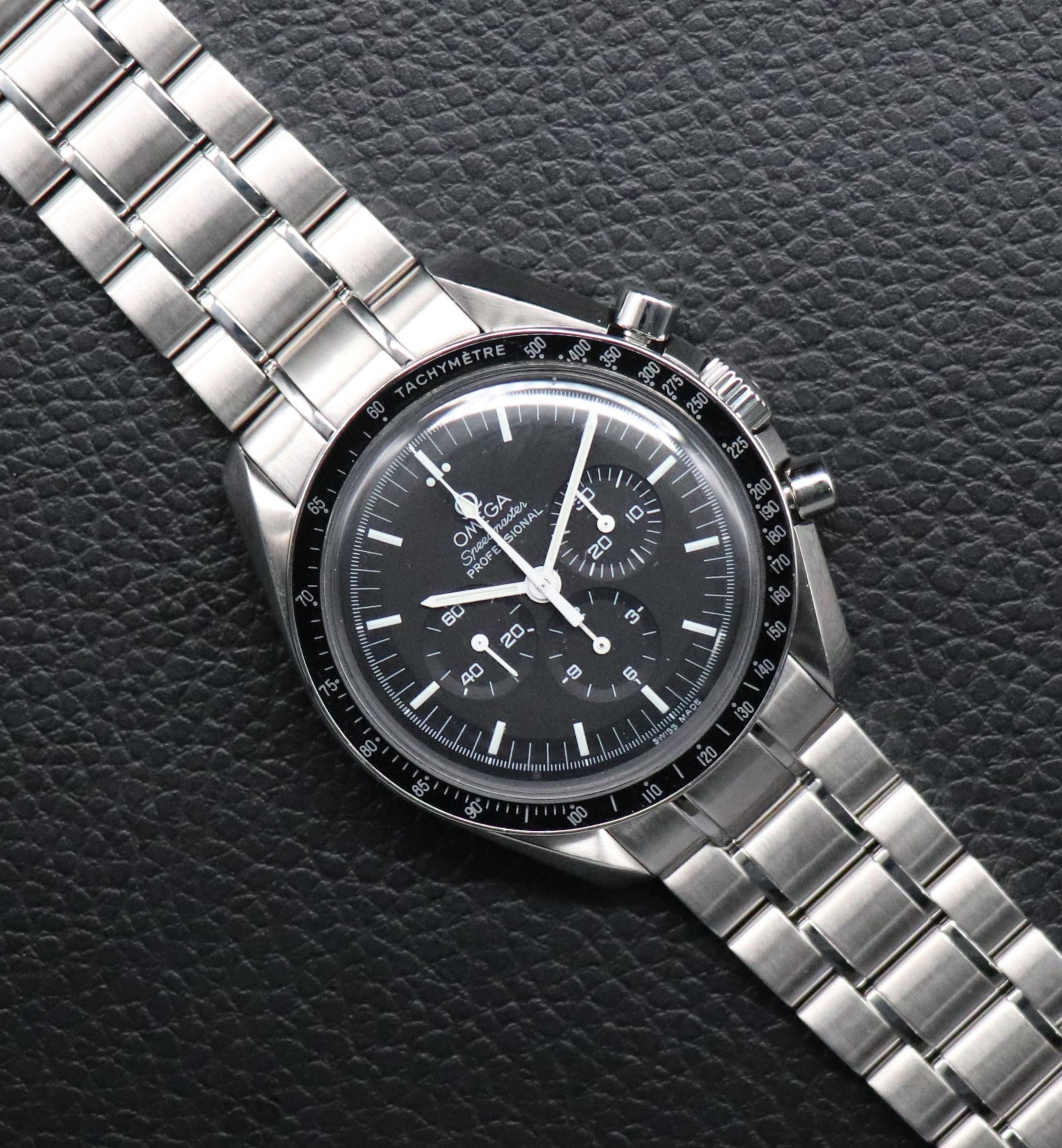 Omega Speedmaster Moonwatch 3570.50 Black Dial 2005