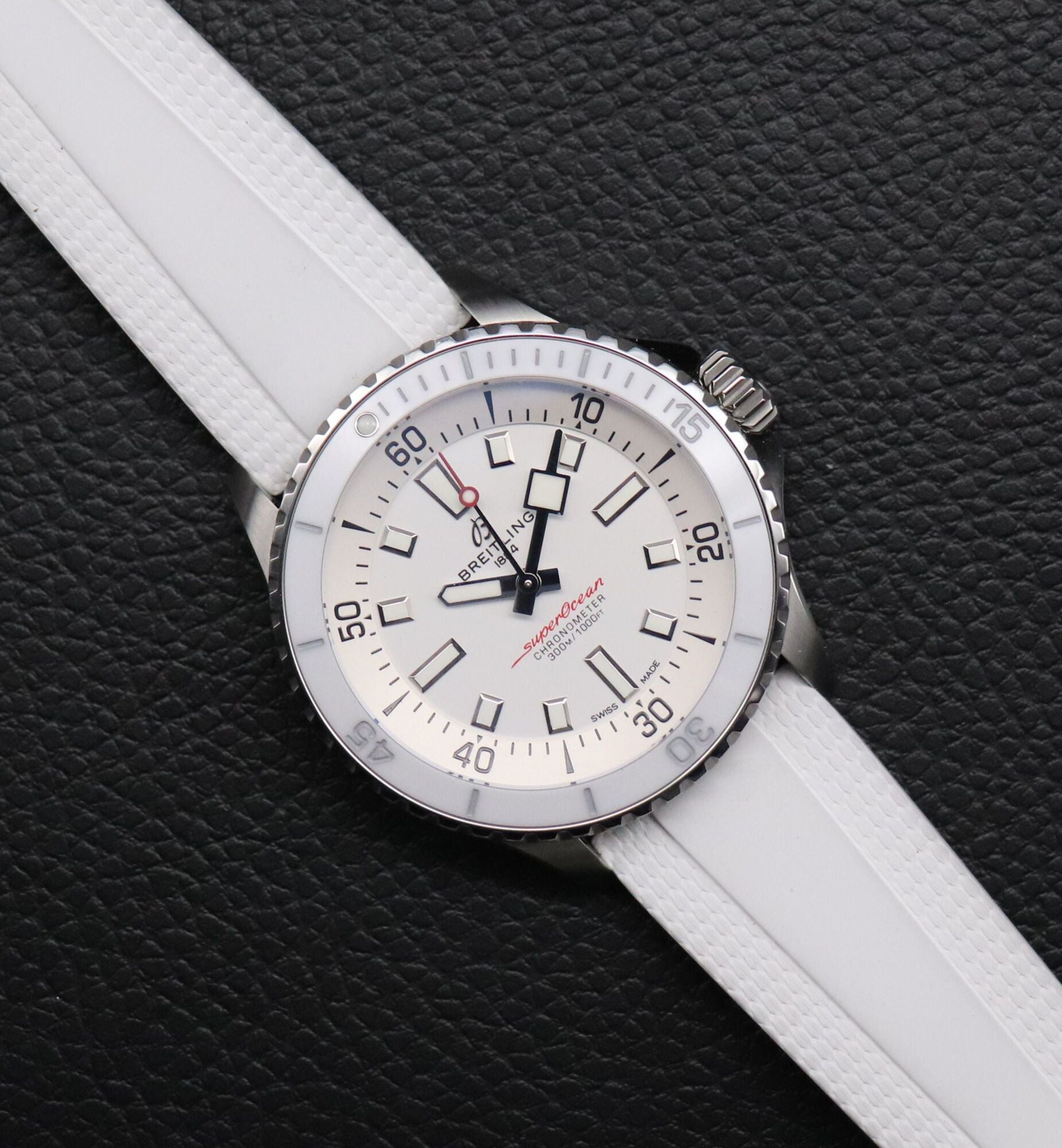 Breitling Superocean 42 A17375 Rubber Fullset 2022 Box+Paper