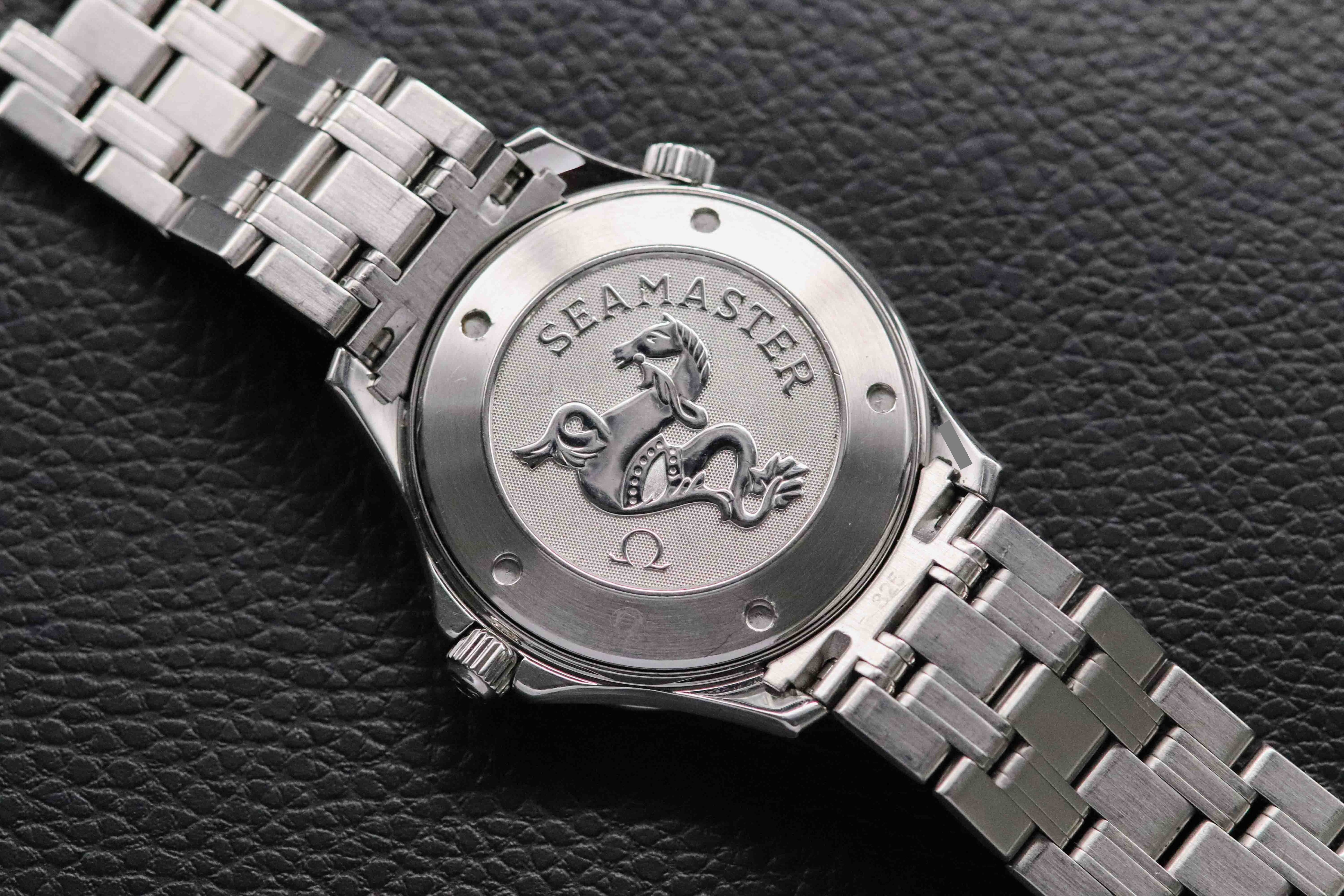 Omega Seamaster Diver 300M 212.30.41.61.01.001 Black Dial 2016