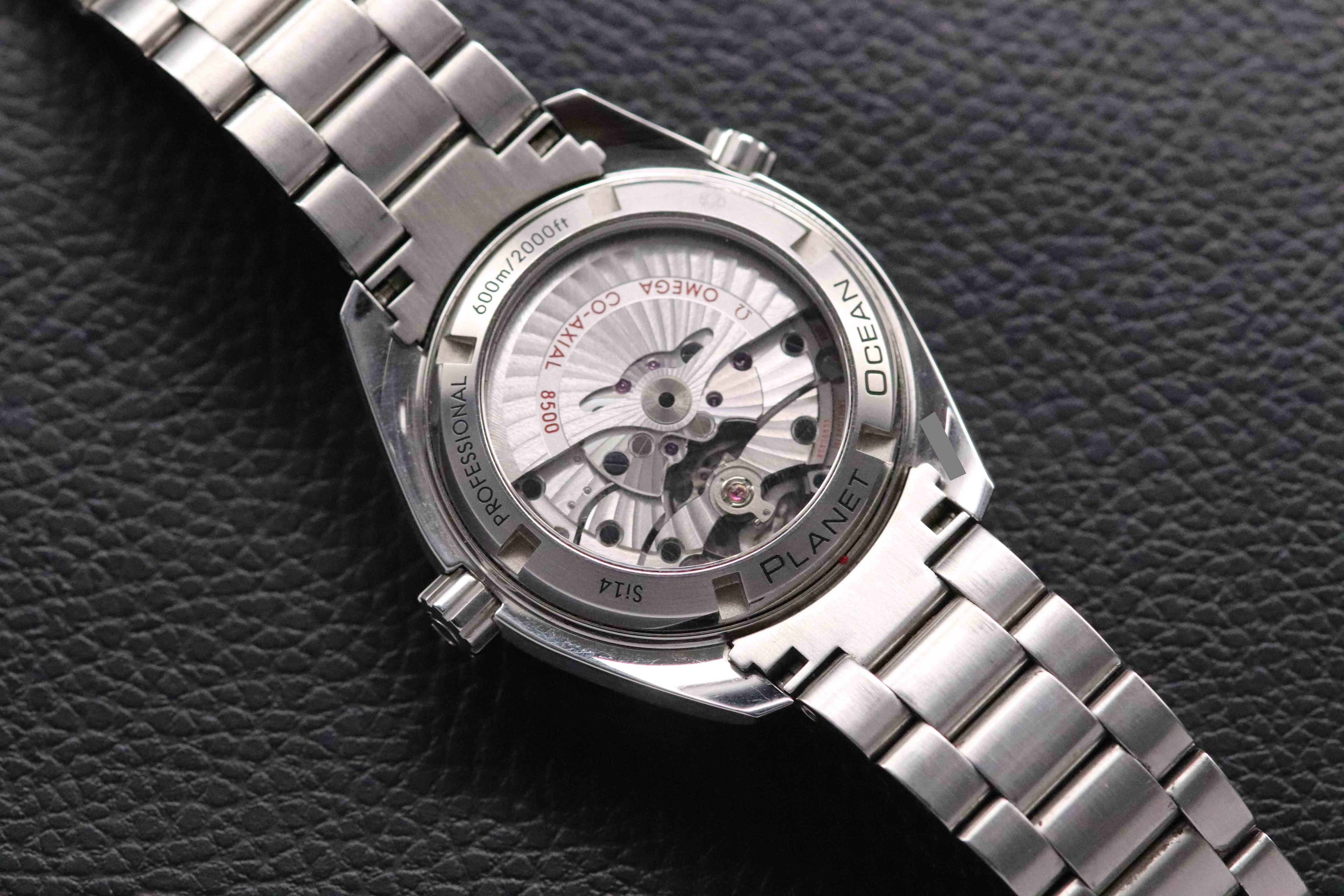 Omega Seamaster Planet Ocean 232.30.42.21.01.003 Papers 2014