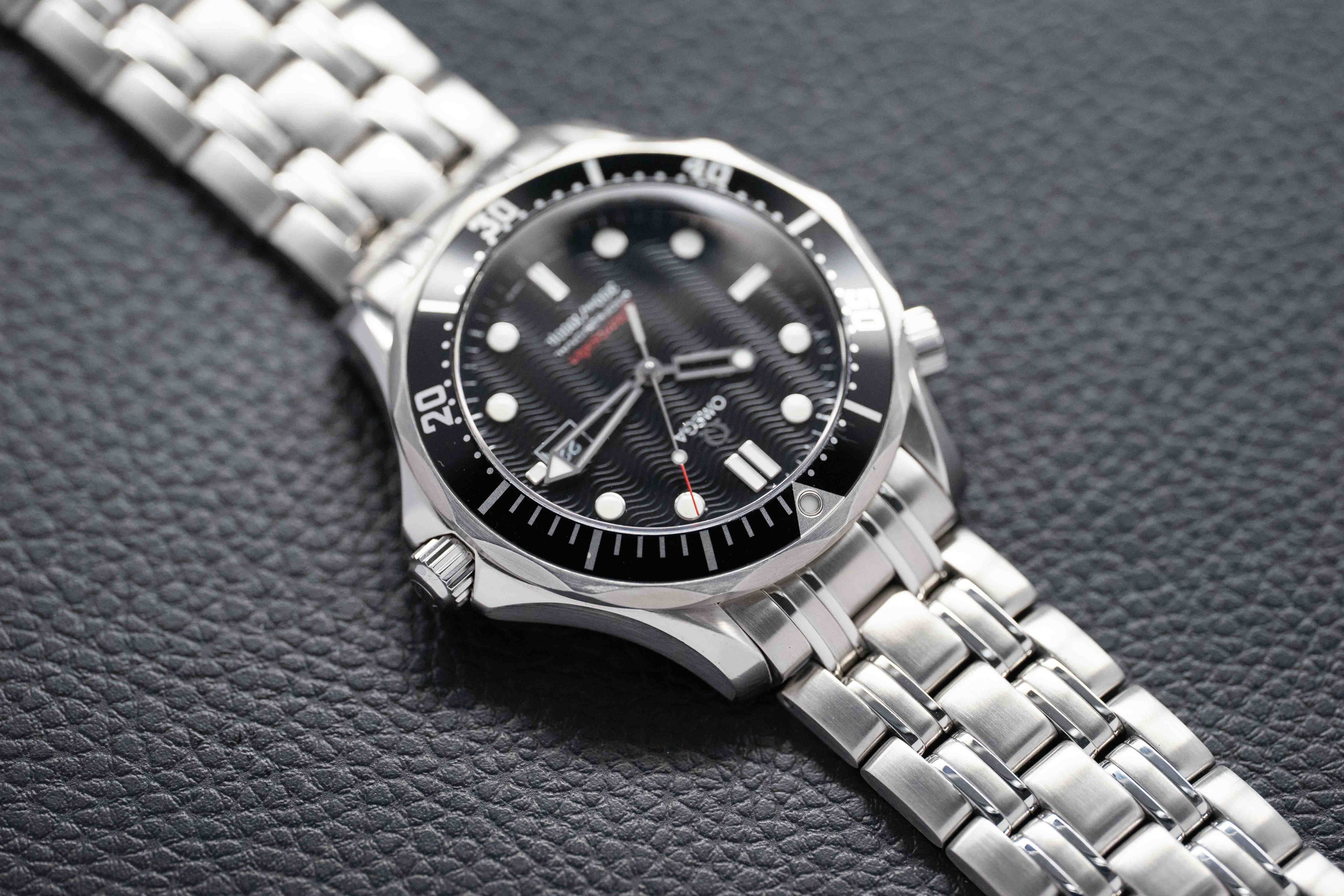 Omega Seamaster Diver 300M 212.30.41.61.01.001 Black Dial 2015