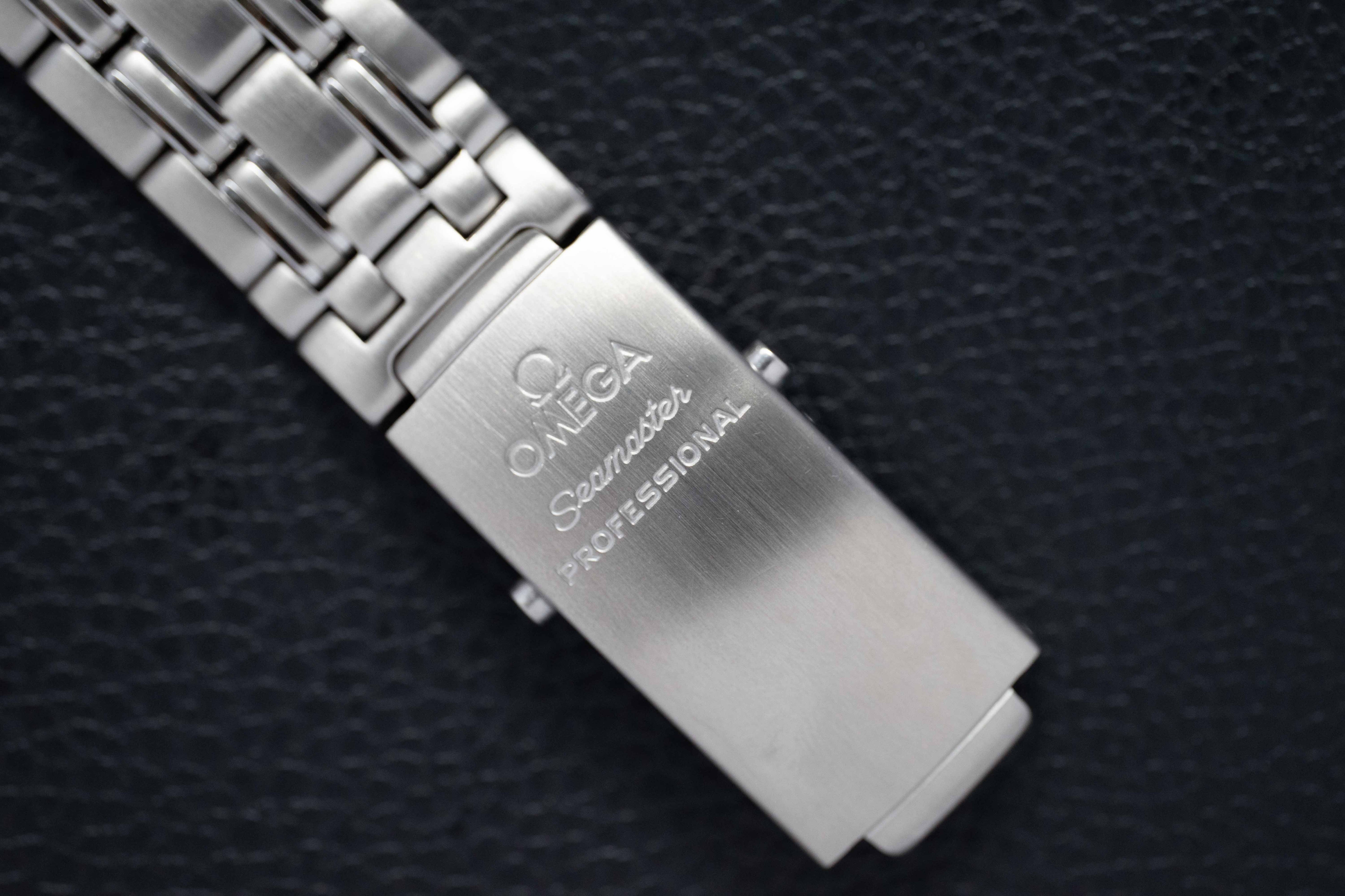 Omega Seamaster Diver 2222.80 Blue Dial 2009