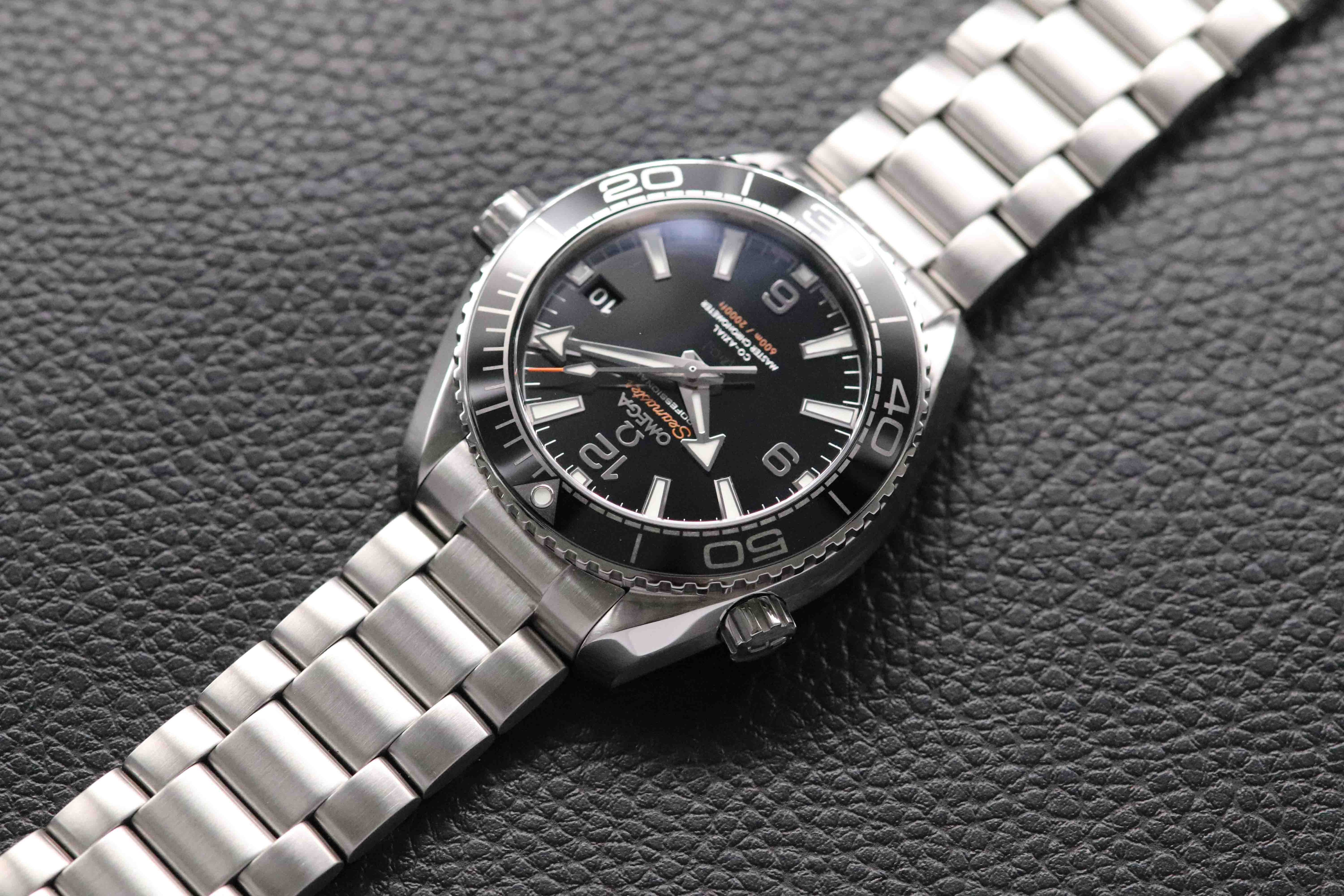 Omega Seamaster Planet Ocean 215.30.40.20.01.001 Fullset 2023 Box+Papers