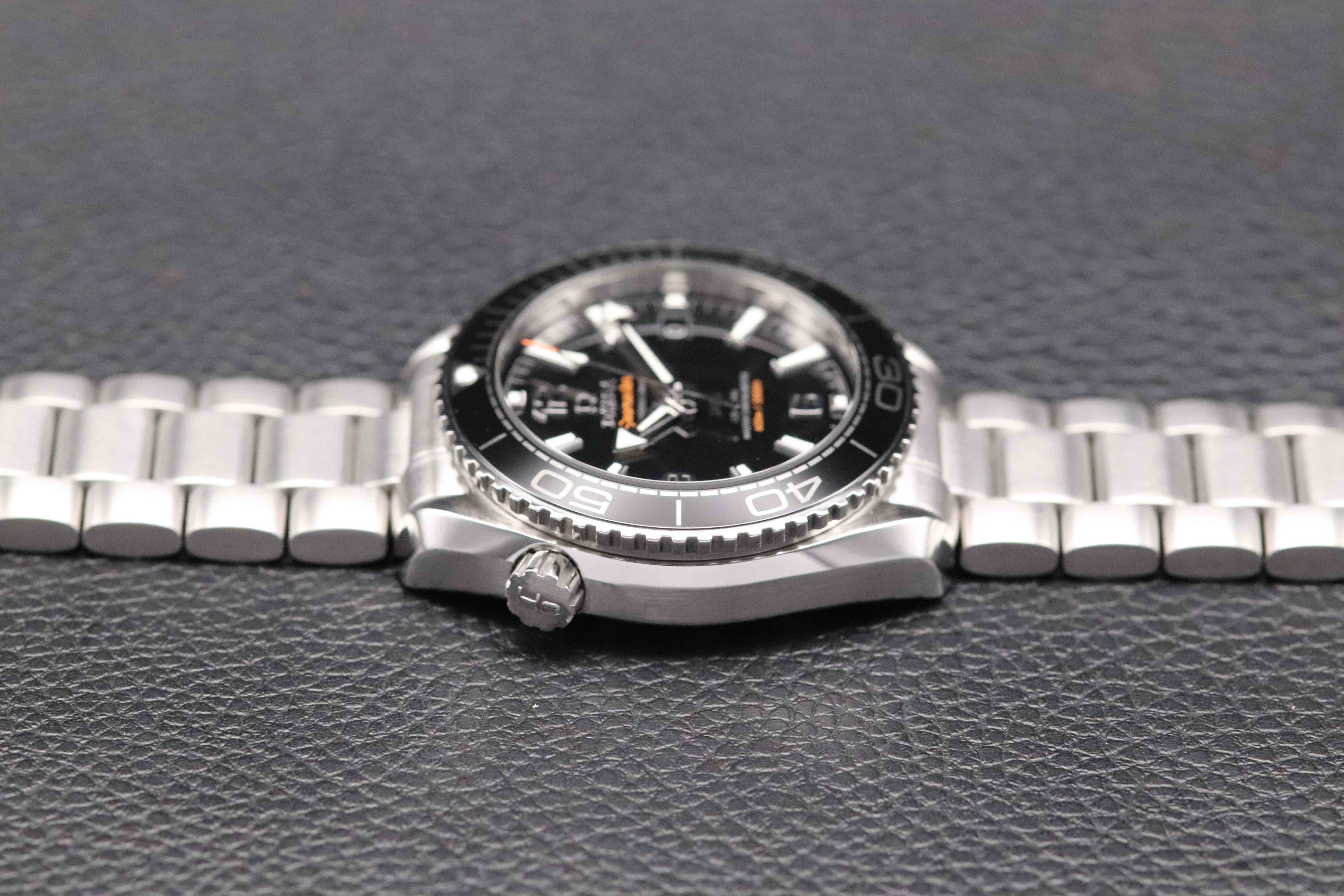 Omega Seamaster Planet Ocean 215.30.40.20.01.001 Fullset 2023 Box+Papers