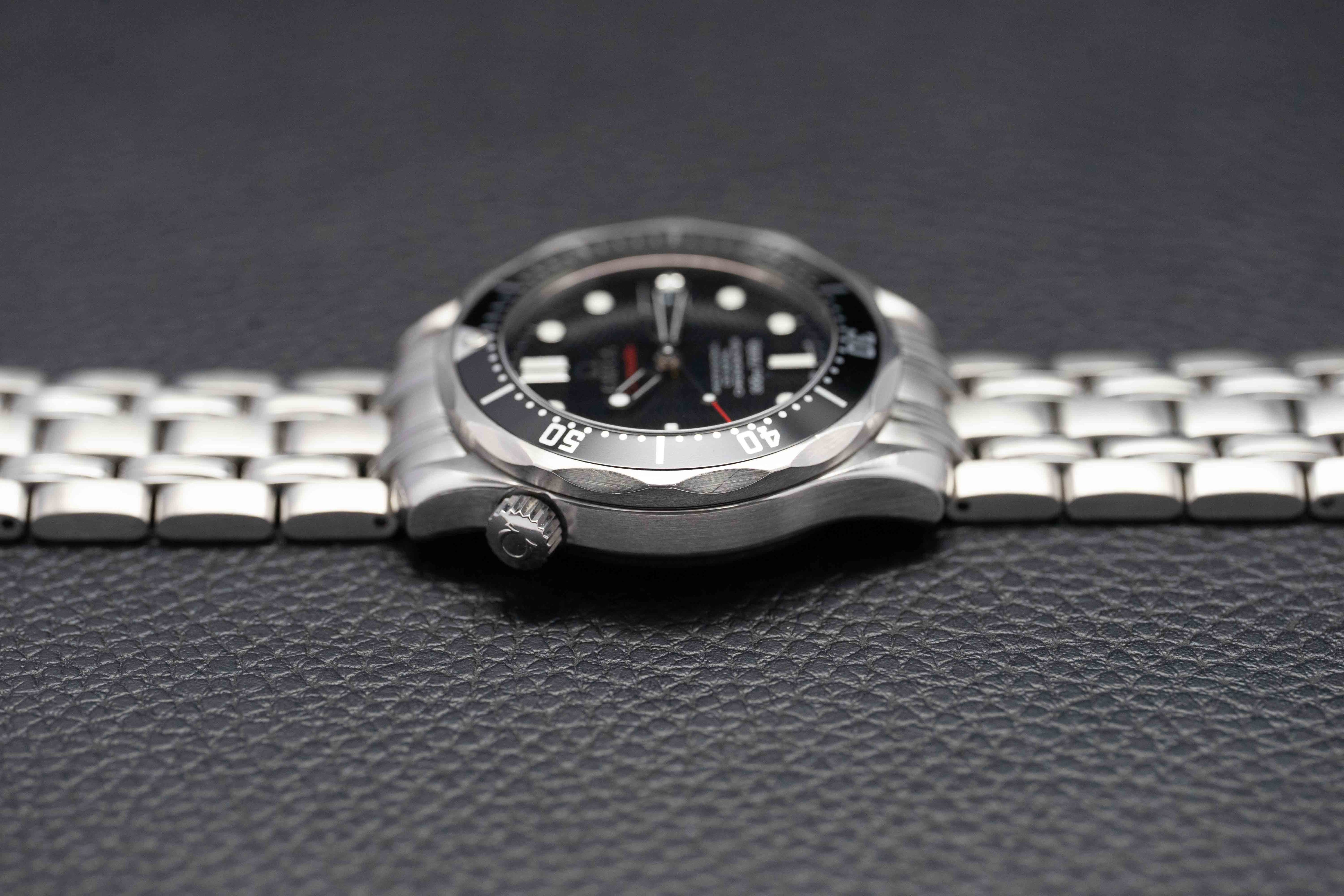 Omega Seamaster Diver 300M 212.30.36.20.01.001 Papers 2012