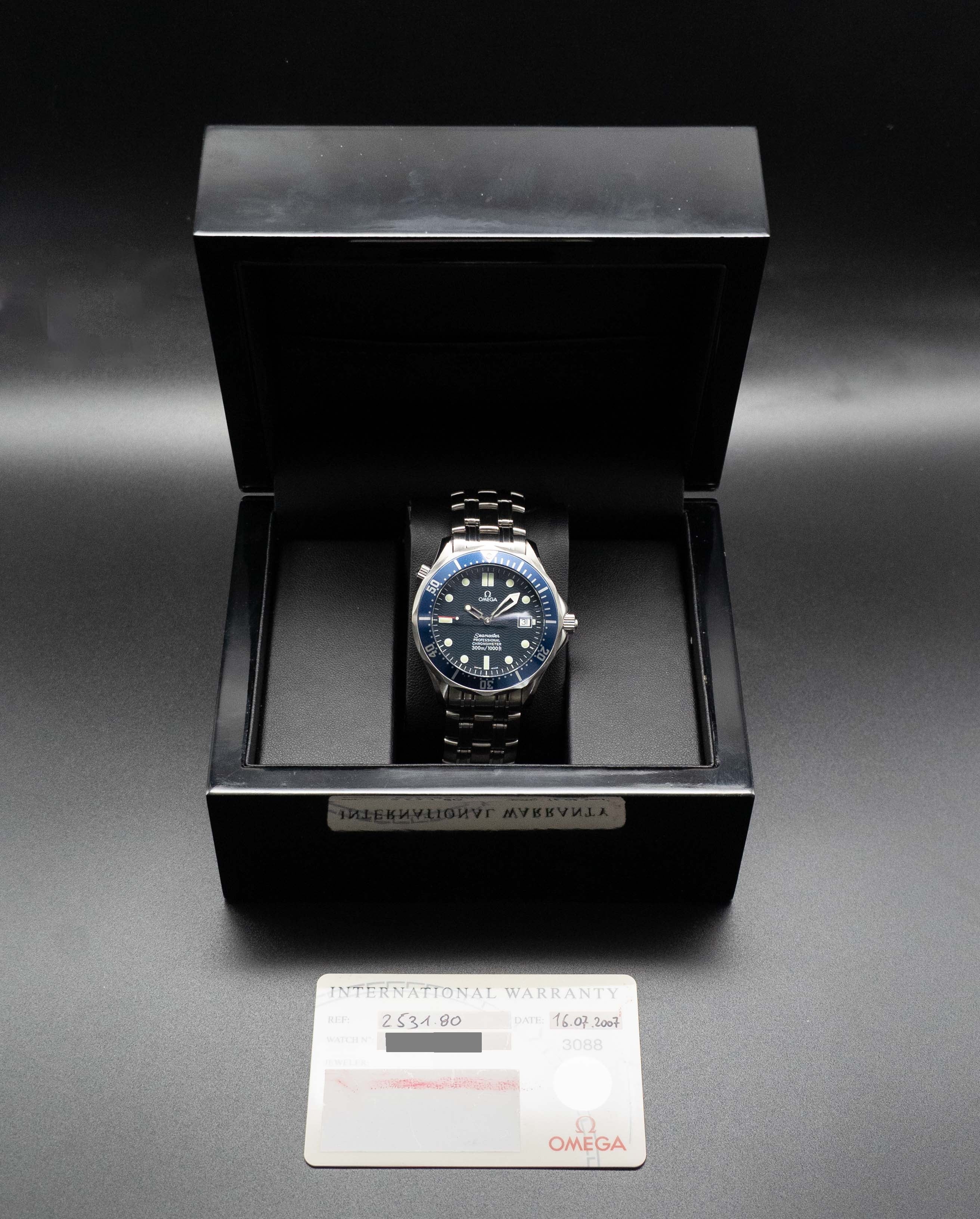 Omega Seamaster 2531.80 James Bond 2007 Papers