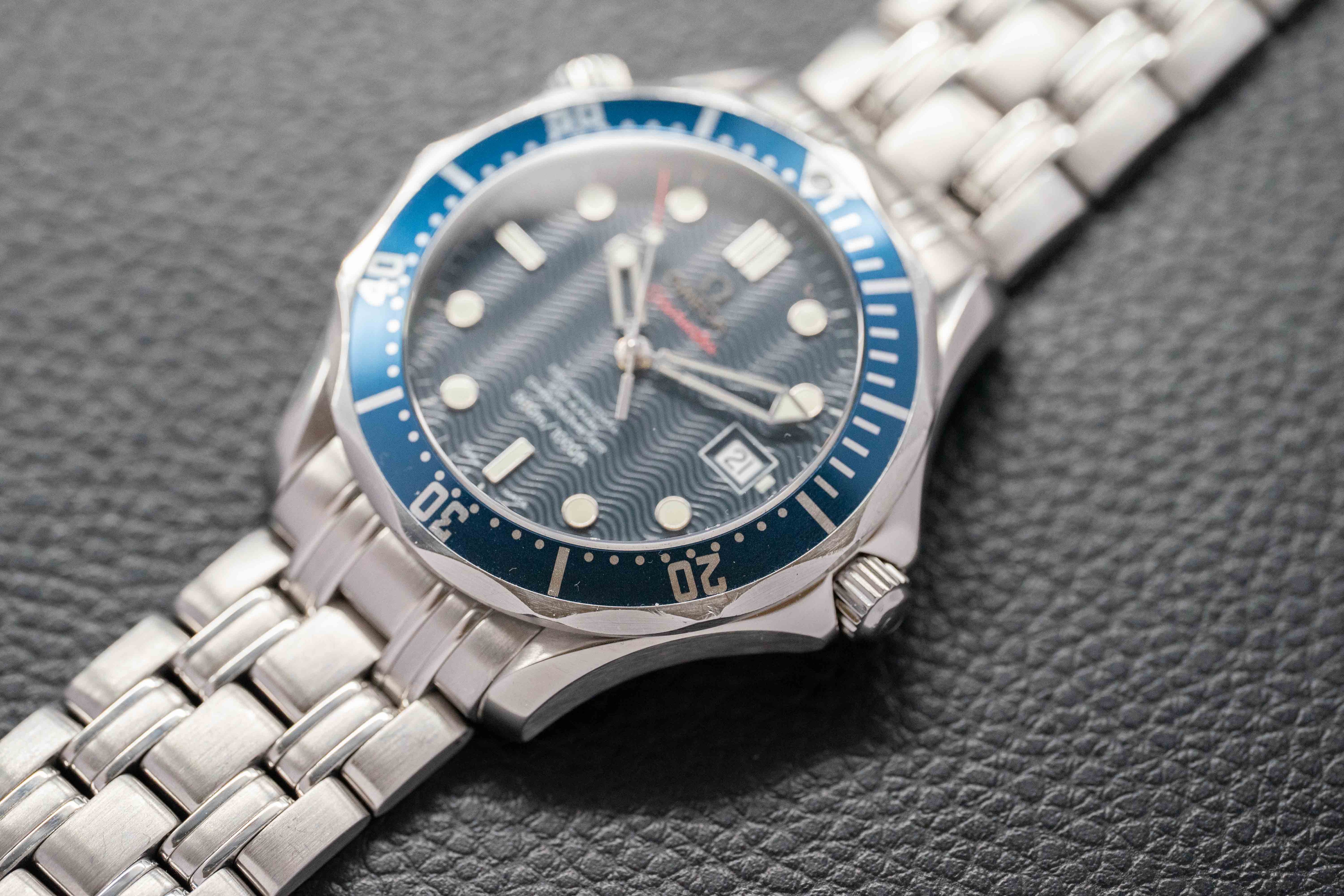 Omega Seamaster Diver 2220.80 Blue Dial 2009