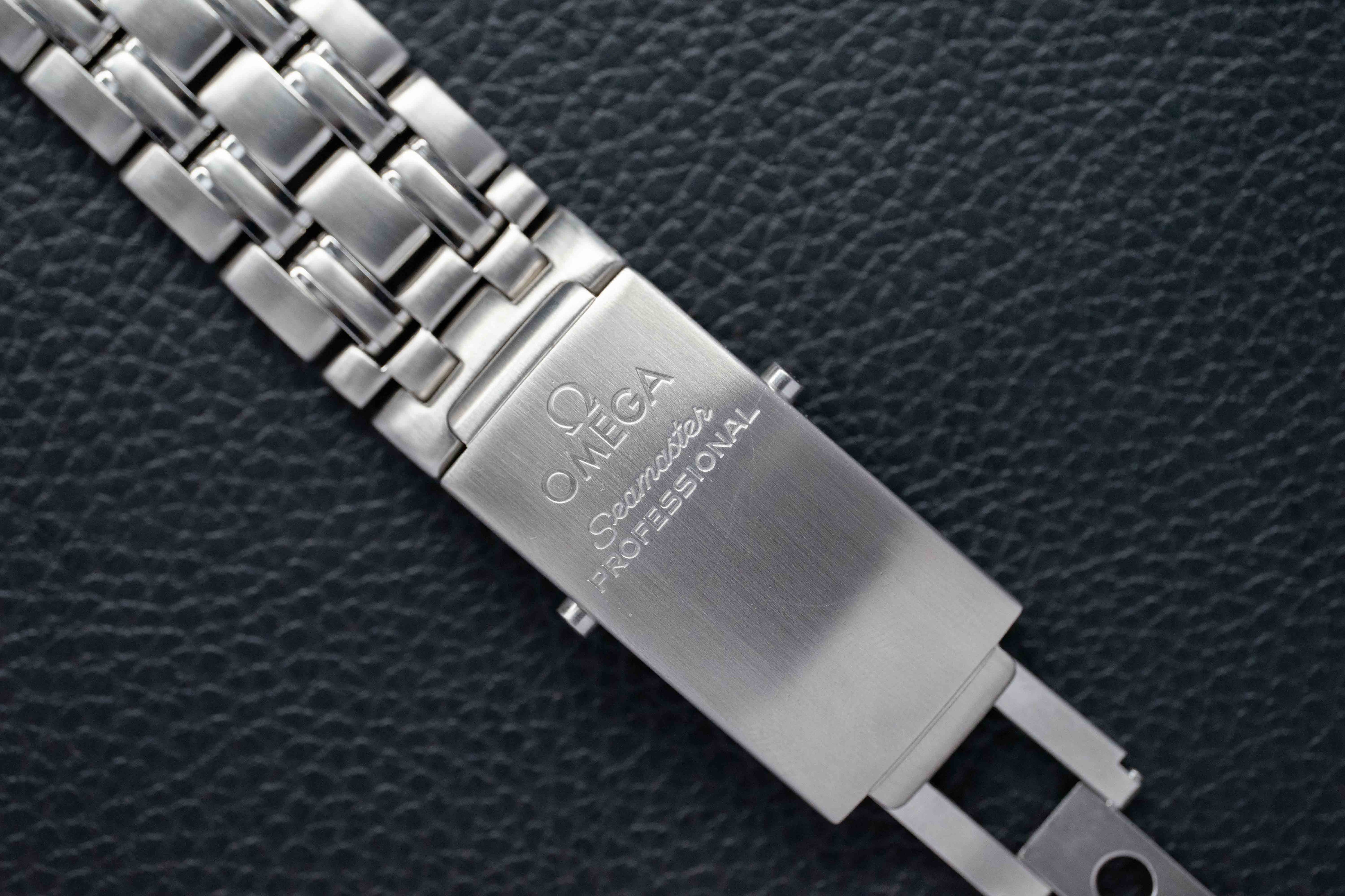 Omega Seamaster James Bond 2531.80 Blue 1999