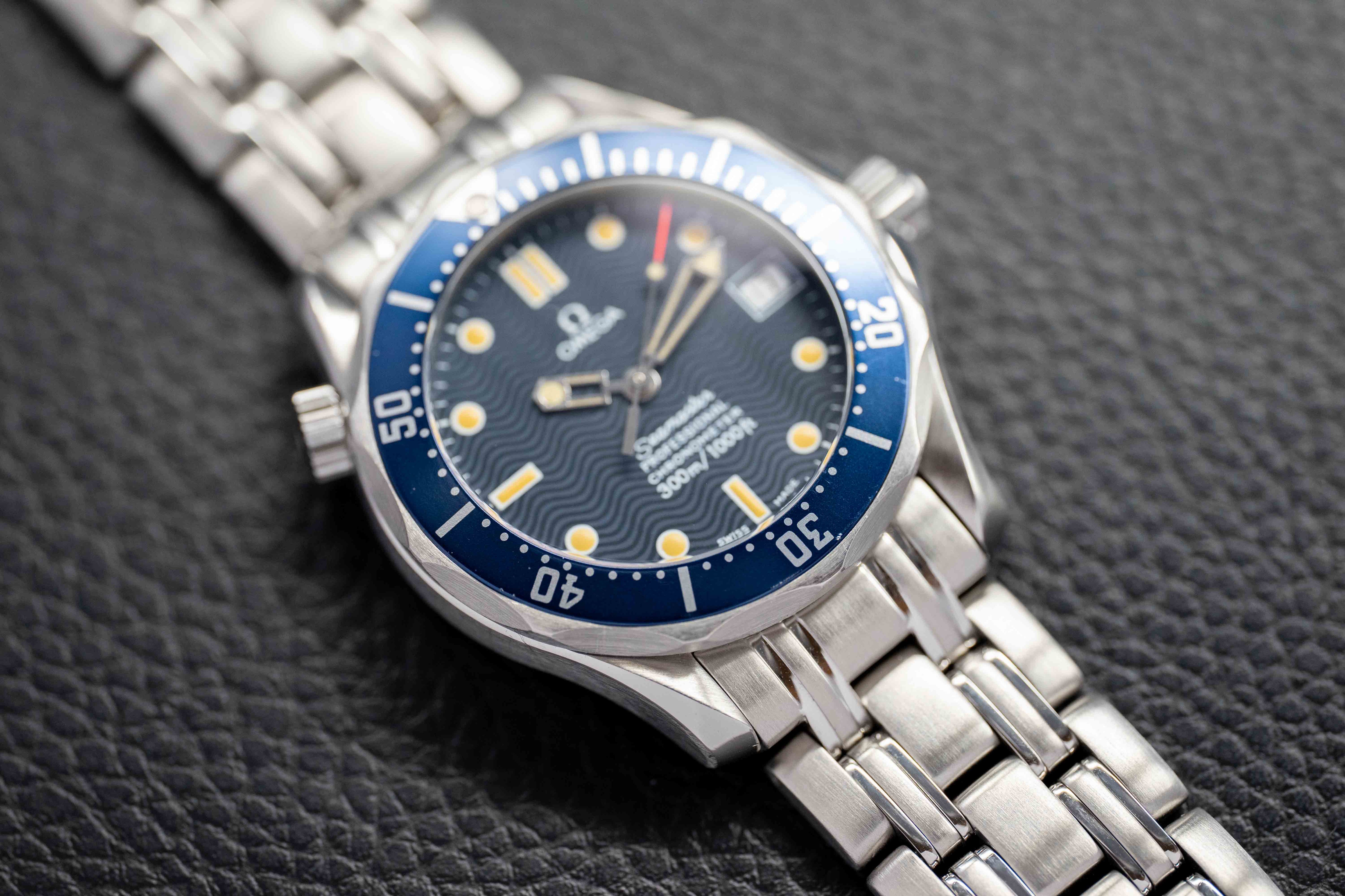 Omega Seamaster 300 2551.80 Blue Dial 1994 Papers
