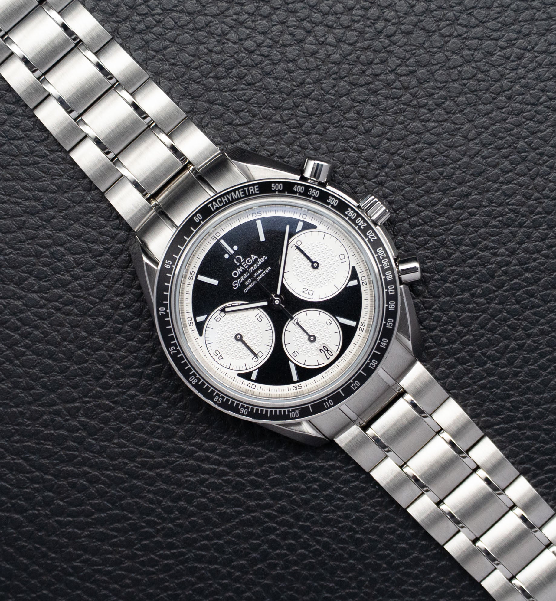 Omega Speedmaster Racing 326.30.40.50.01.002 Panda 2023 Fullset