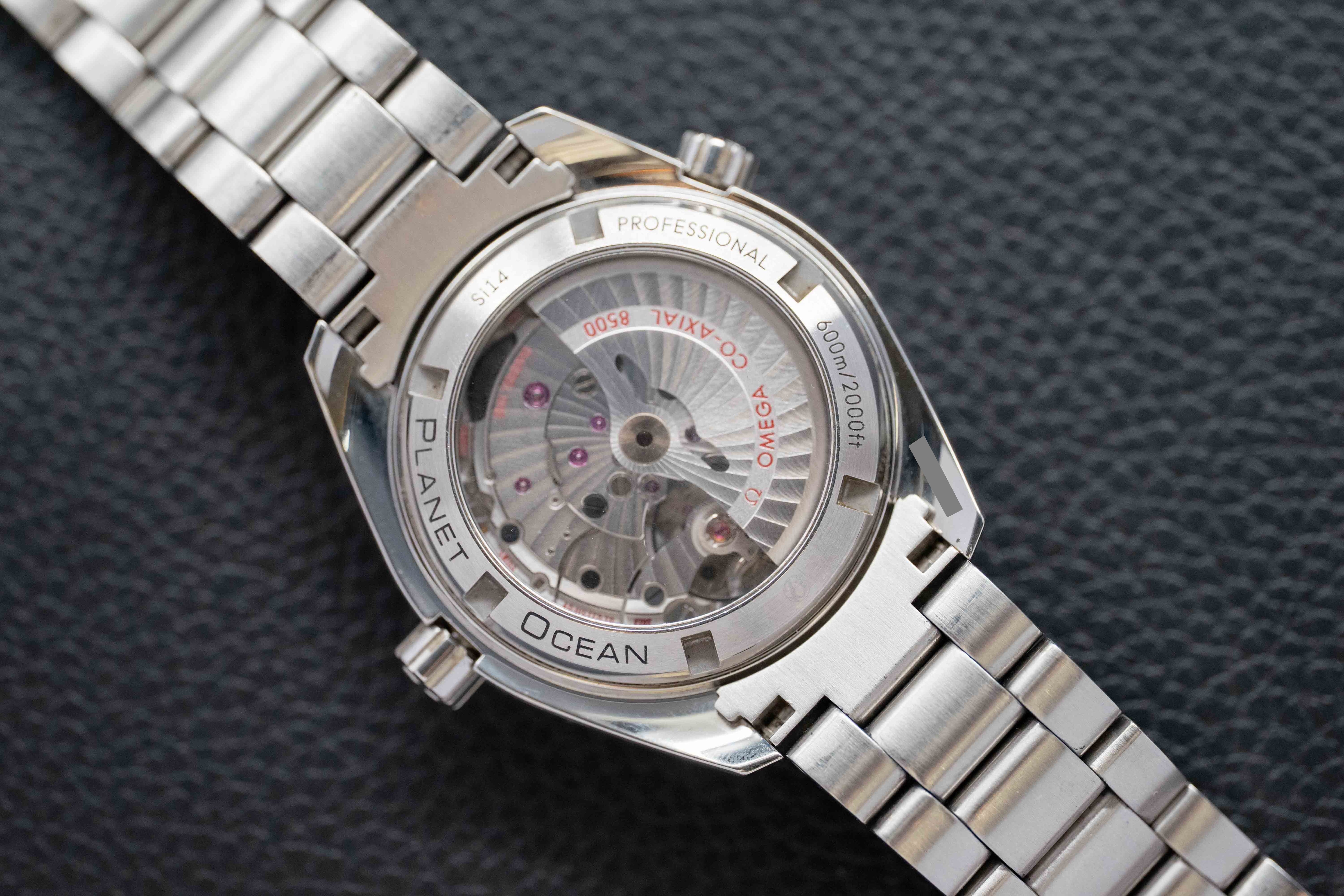 Omega Seamaster Planet Ocean 232.30.42.21.01.001 Papers 2013