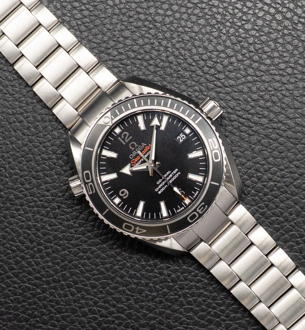 Omega Seamaster Planet Ocean 232.30.42.21.01.001 Papers 2013