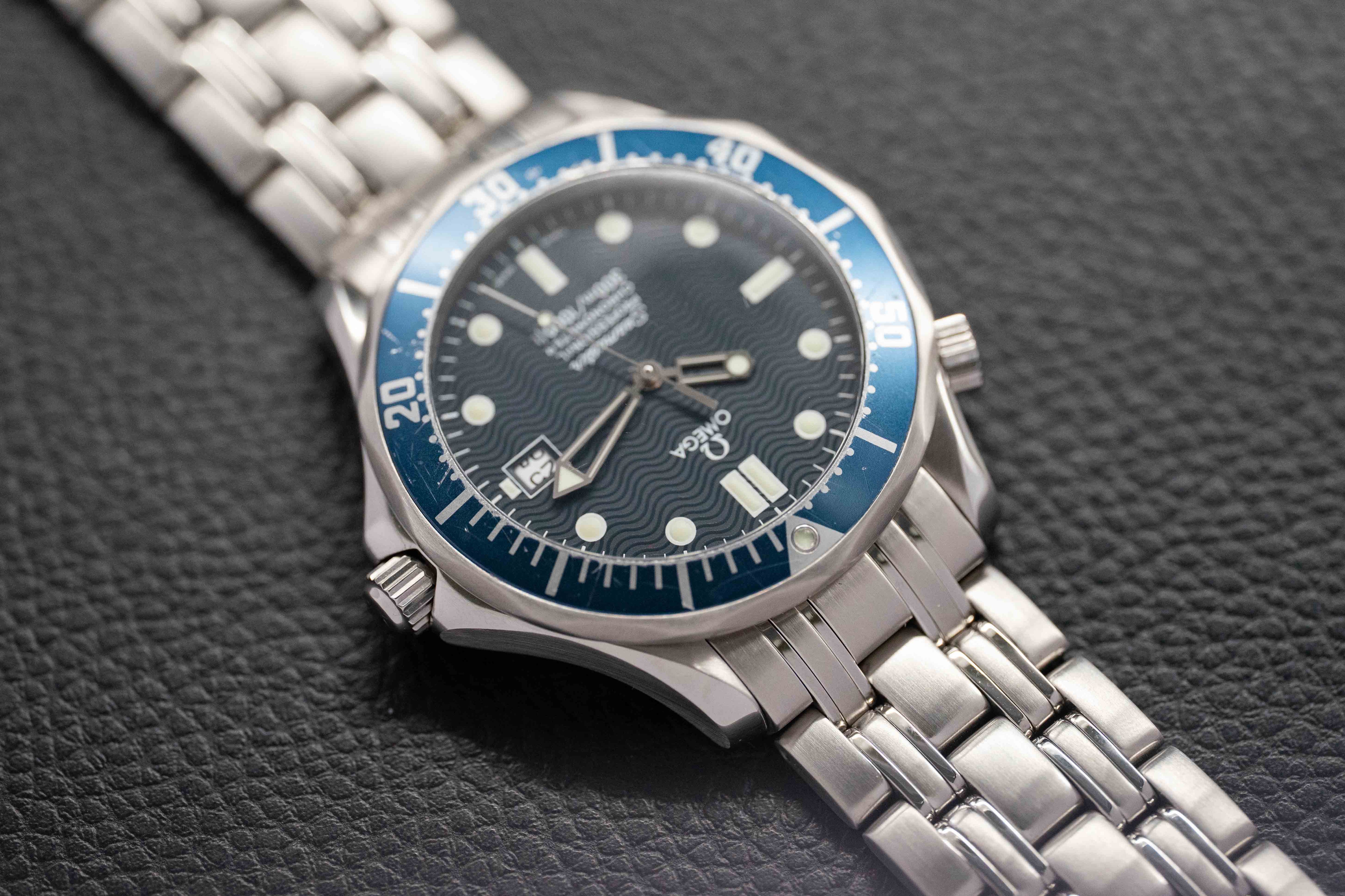 Omega Seamaster 2531.80 James Bond 2001 Papers