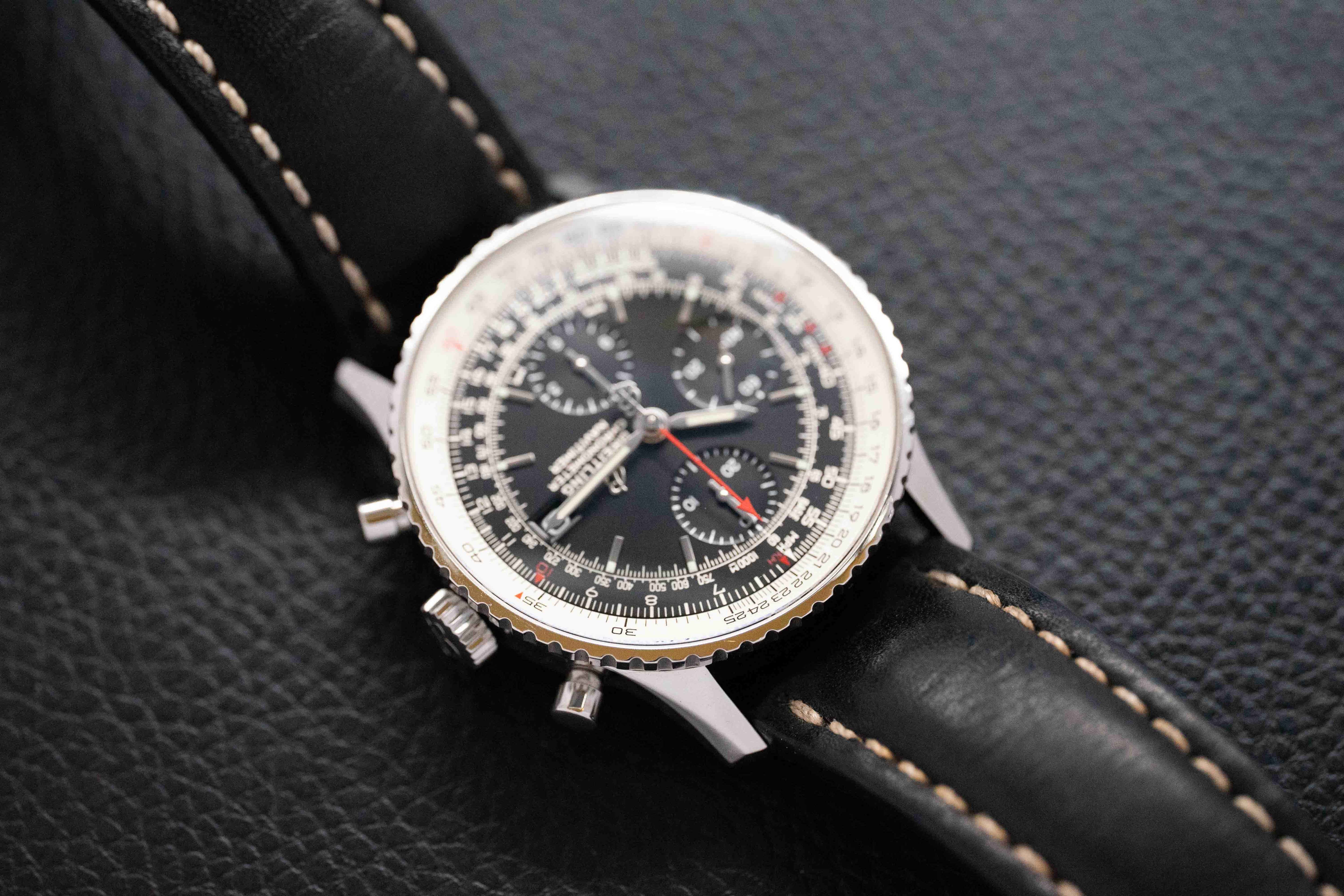 Breitling Navitimer A13324 Chronograph Fullset 2019 Box+Papers