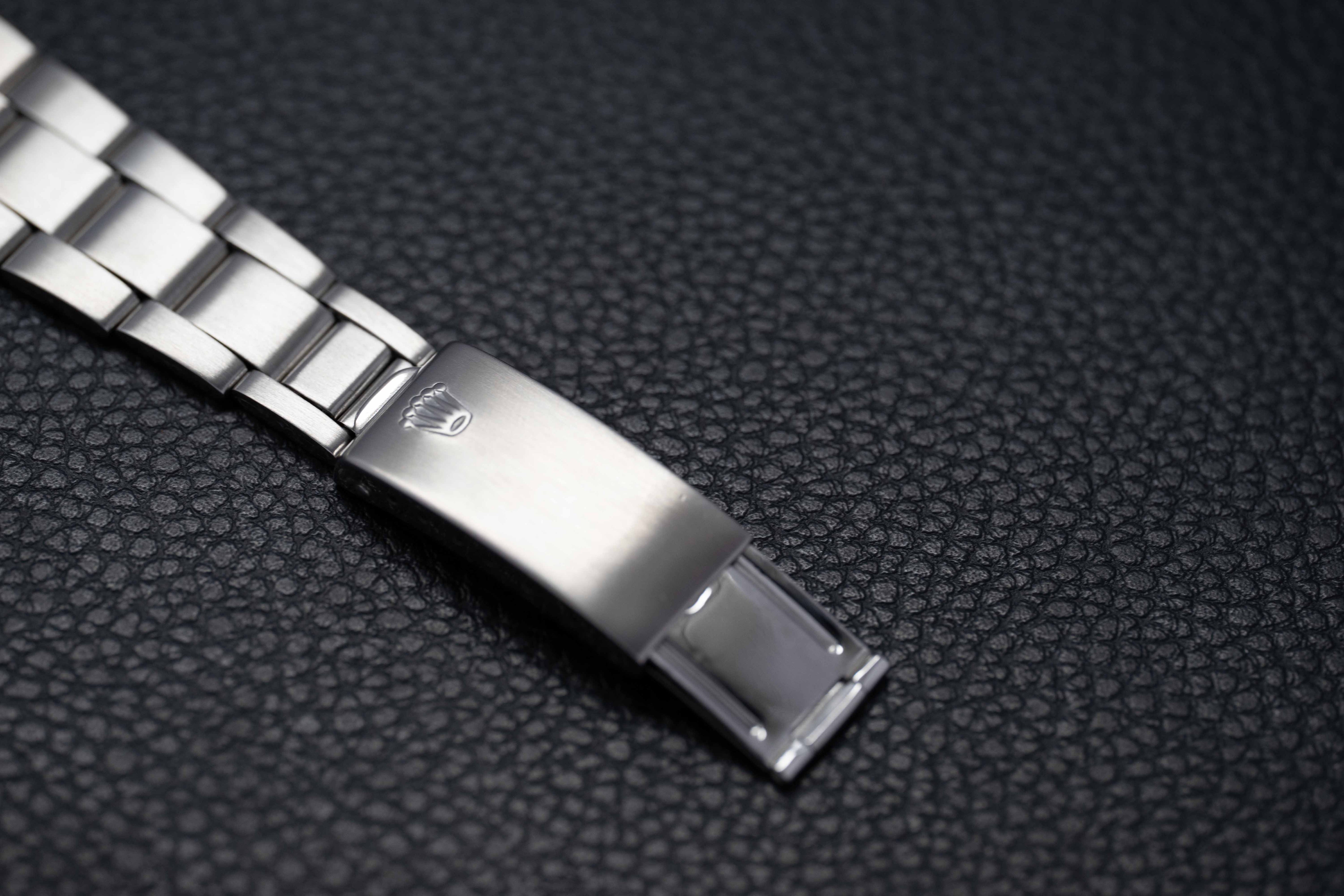 Rolex Oysterdate 6694 Silver Dial 1973