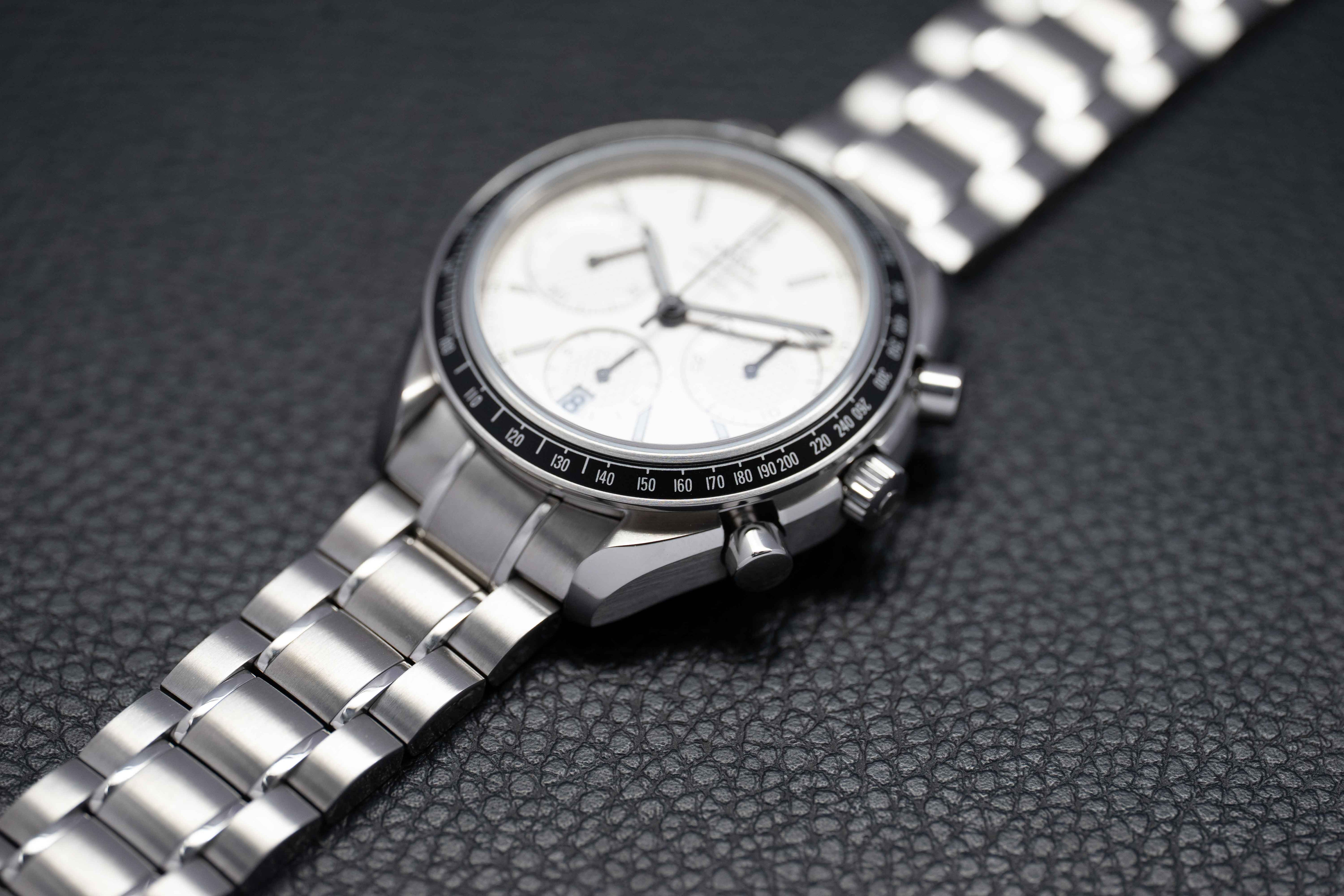 Omega Speedmaster Racing 326.30.40.50.02.001 Albino Fullset 2024 Box+Papers