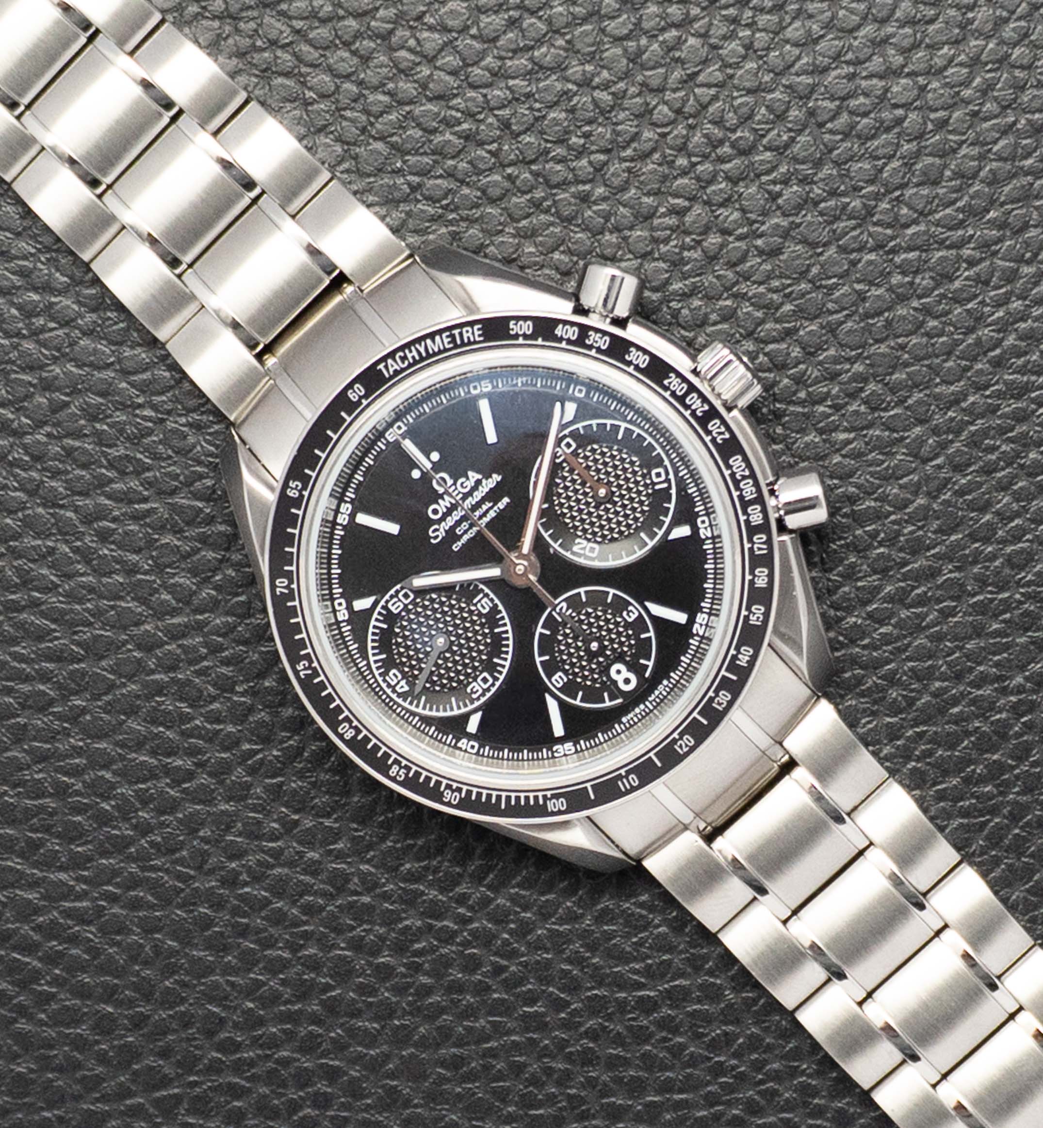 Omega Speedmaster Racing 326.30.40.50.01.001 Black Dial 2018