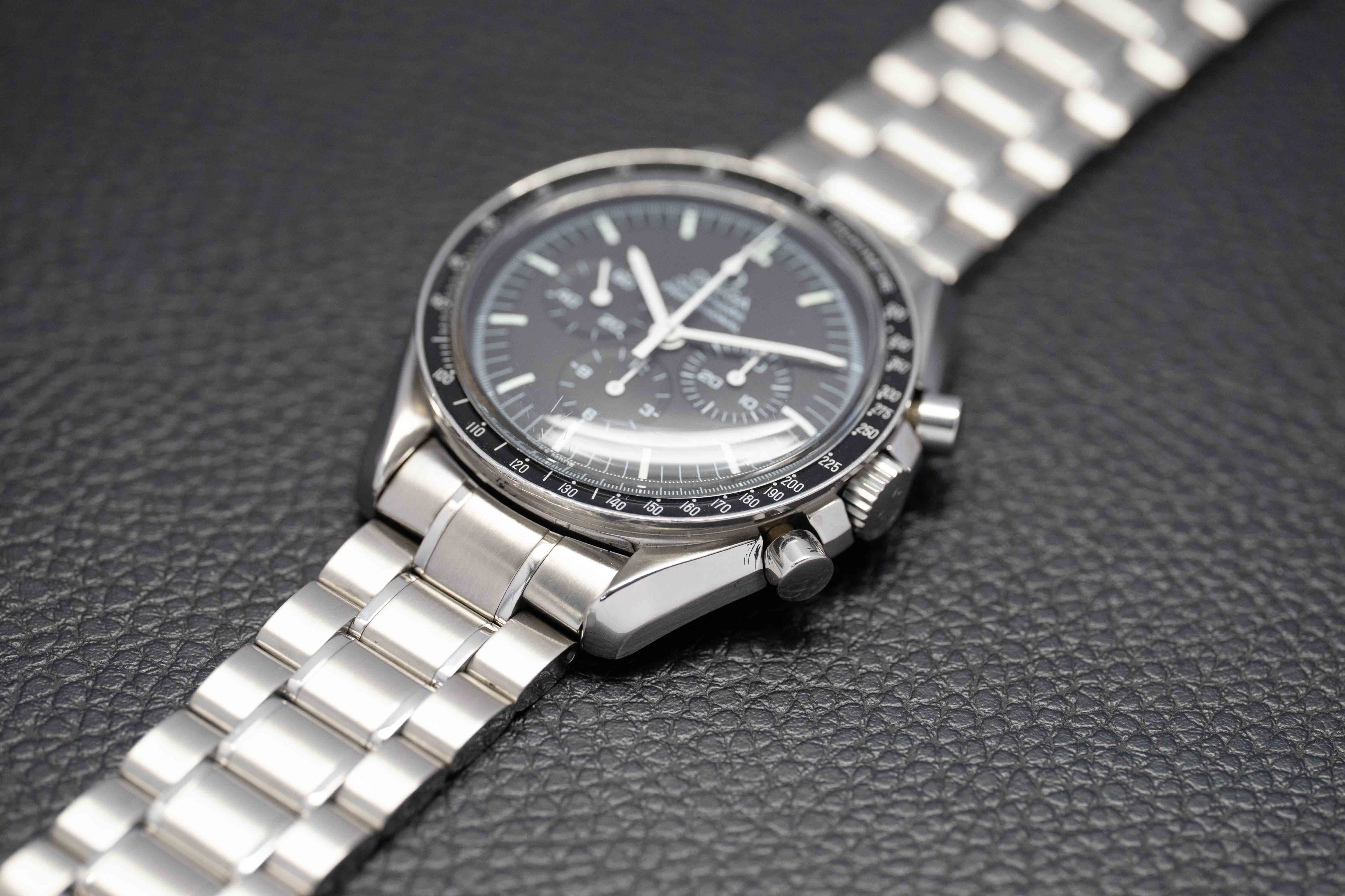 Omega Speedmaster Moonwatch 3570.50 Black Dial 2000