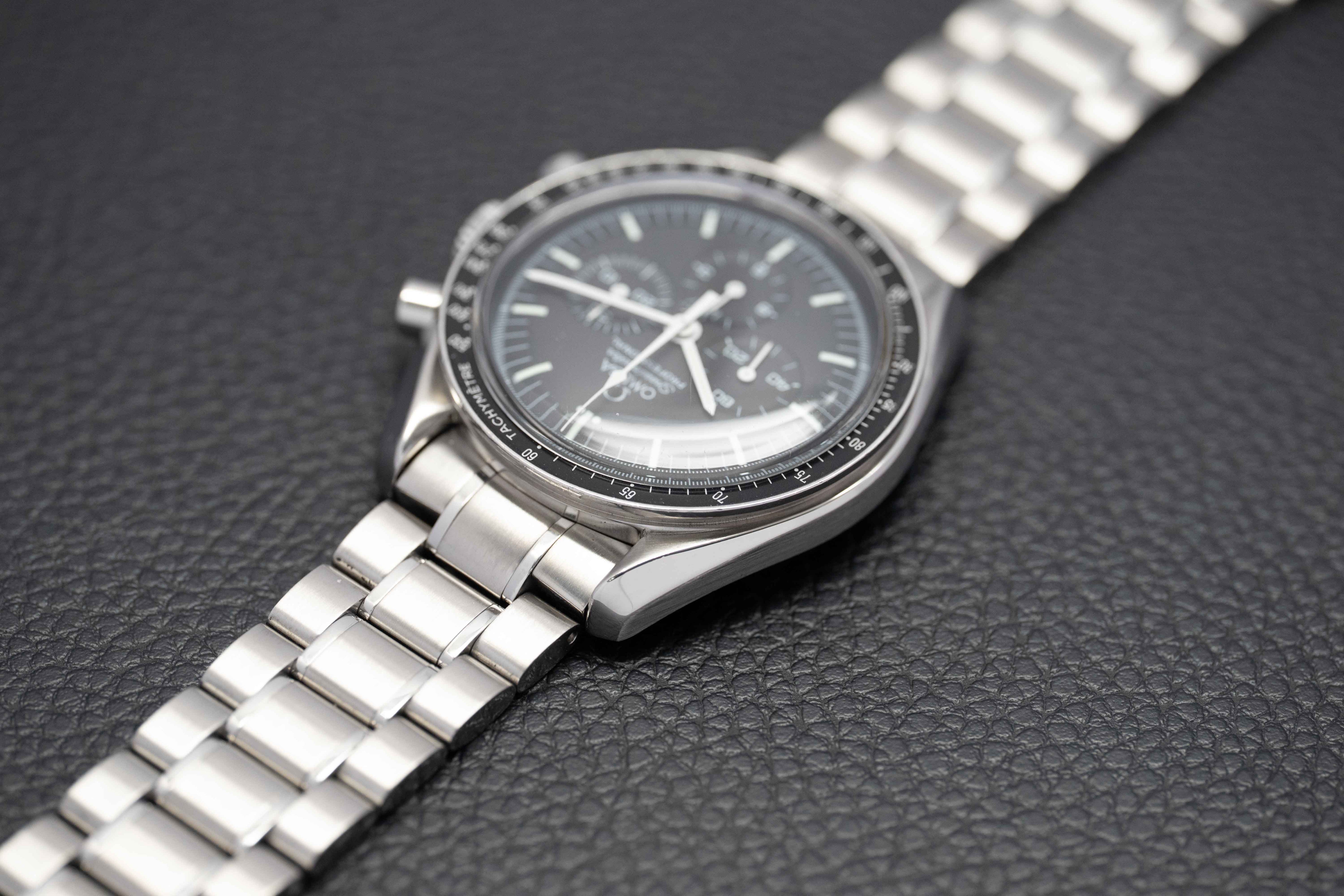 Omega Speedmaster Moonwatch 3570.50 Black Dial 2000