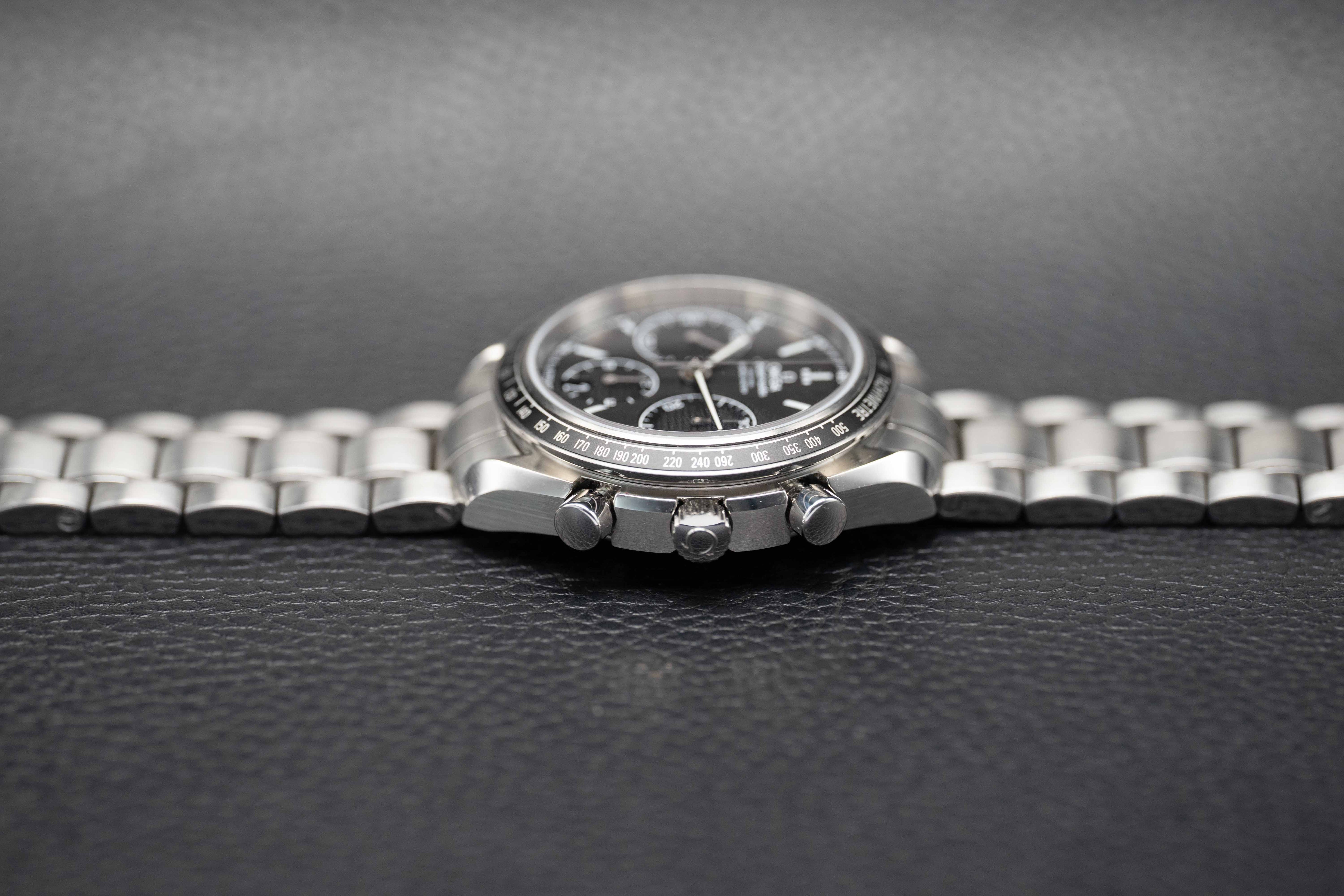 Omega Speedmaster Racing 326.30.40.50.01.001 Black Dial 2018