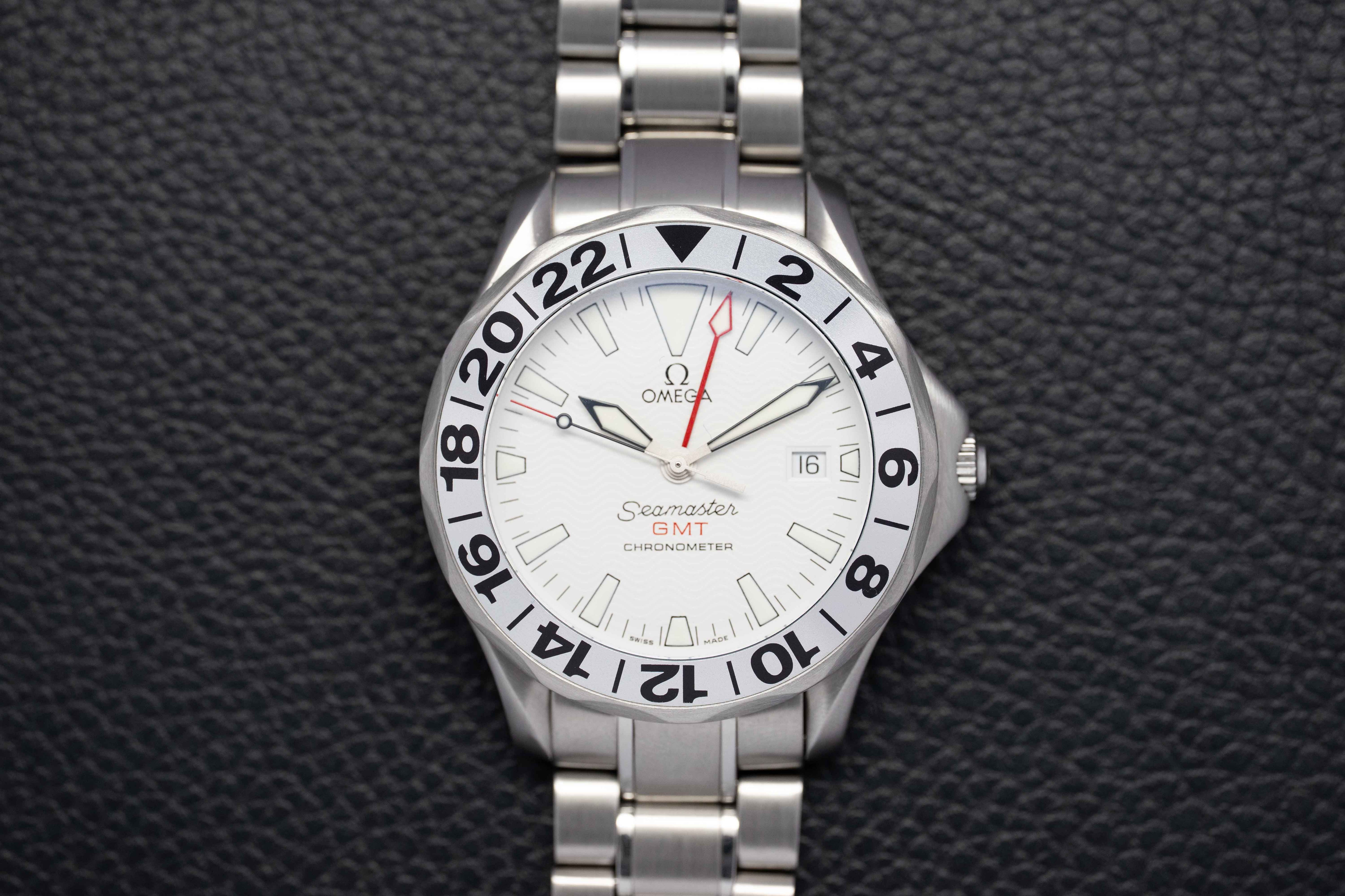 Omega Seamaster GMT 2538.20 White Dial Fullset 2015 Box+Papers Albino