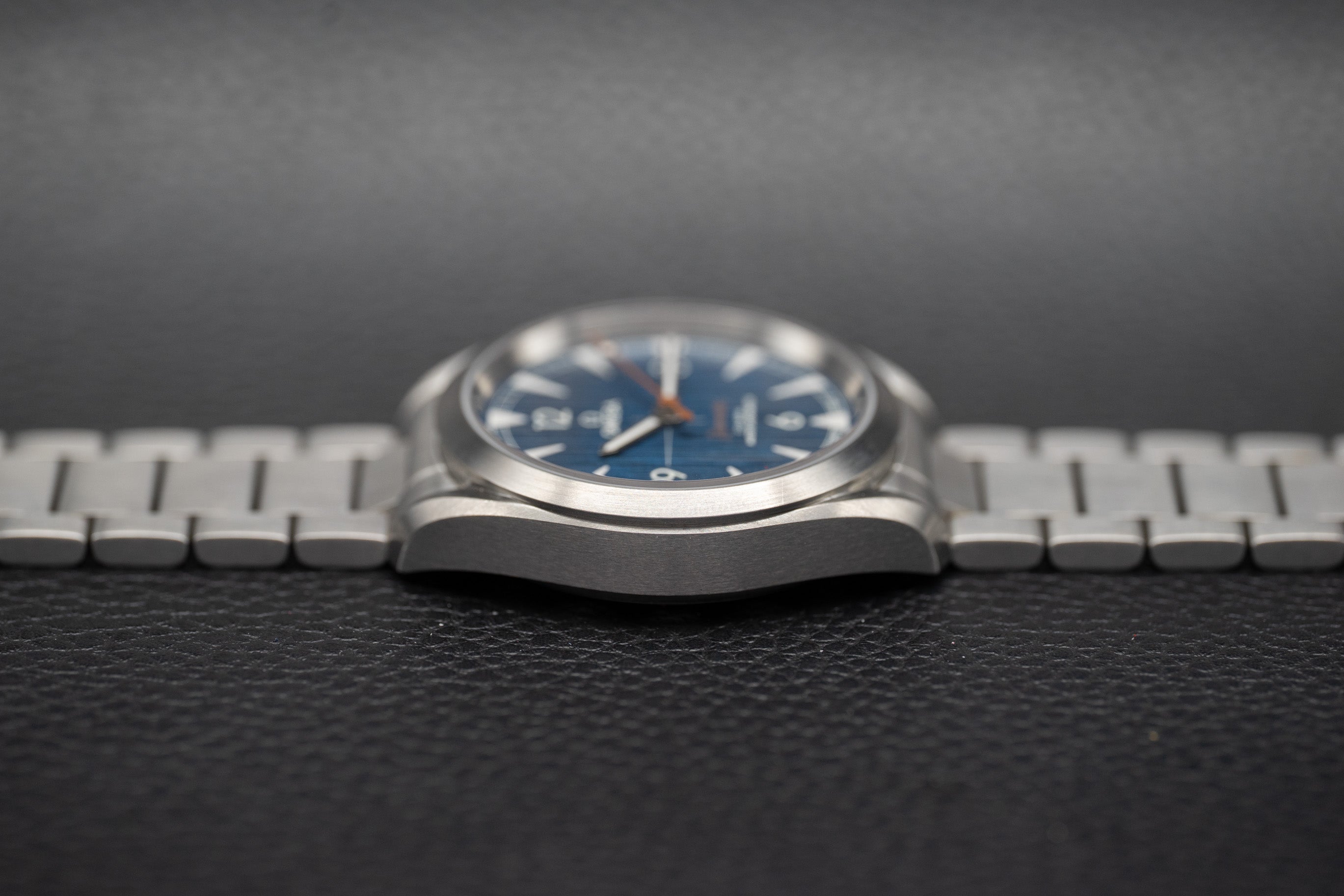 Omega Seamaster Railmaster 220.10.40.20.03.001 Fullset 2024 Box+Papers