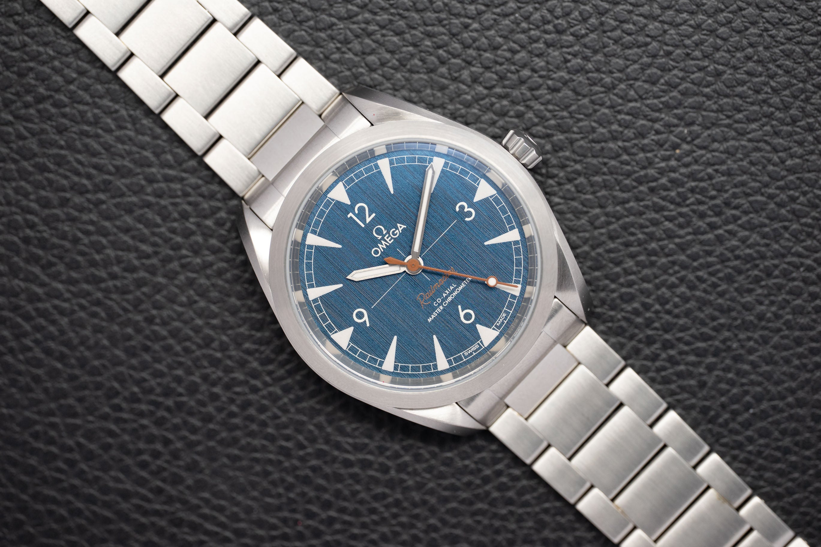 Omega Seamaster Railmaster 220.10.40.20.03.001 Fullset 2024 Box+Papers