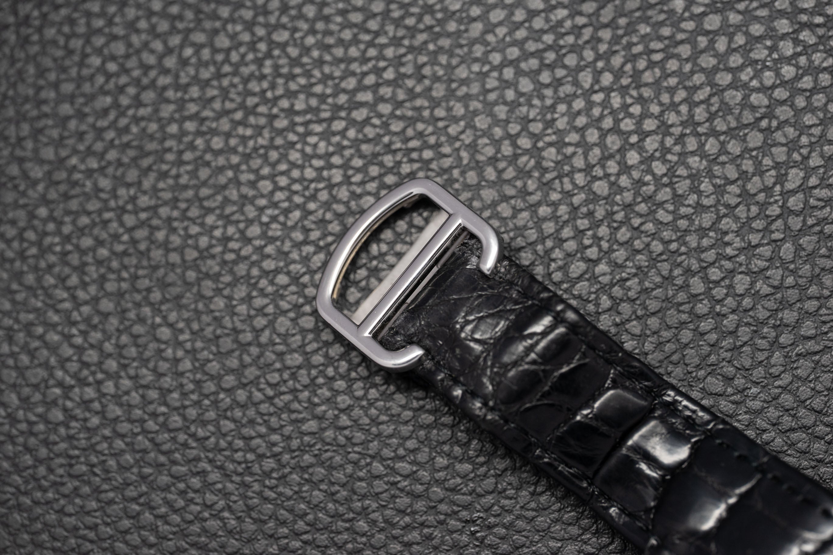 Cartier Ronde WSRN0002 Papers 2017