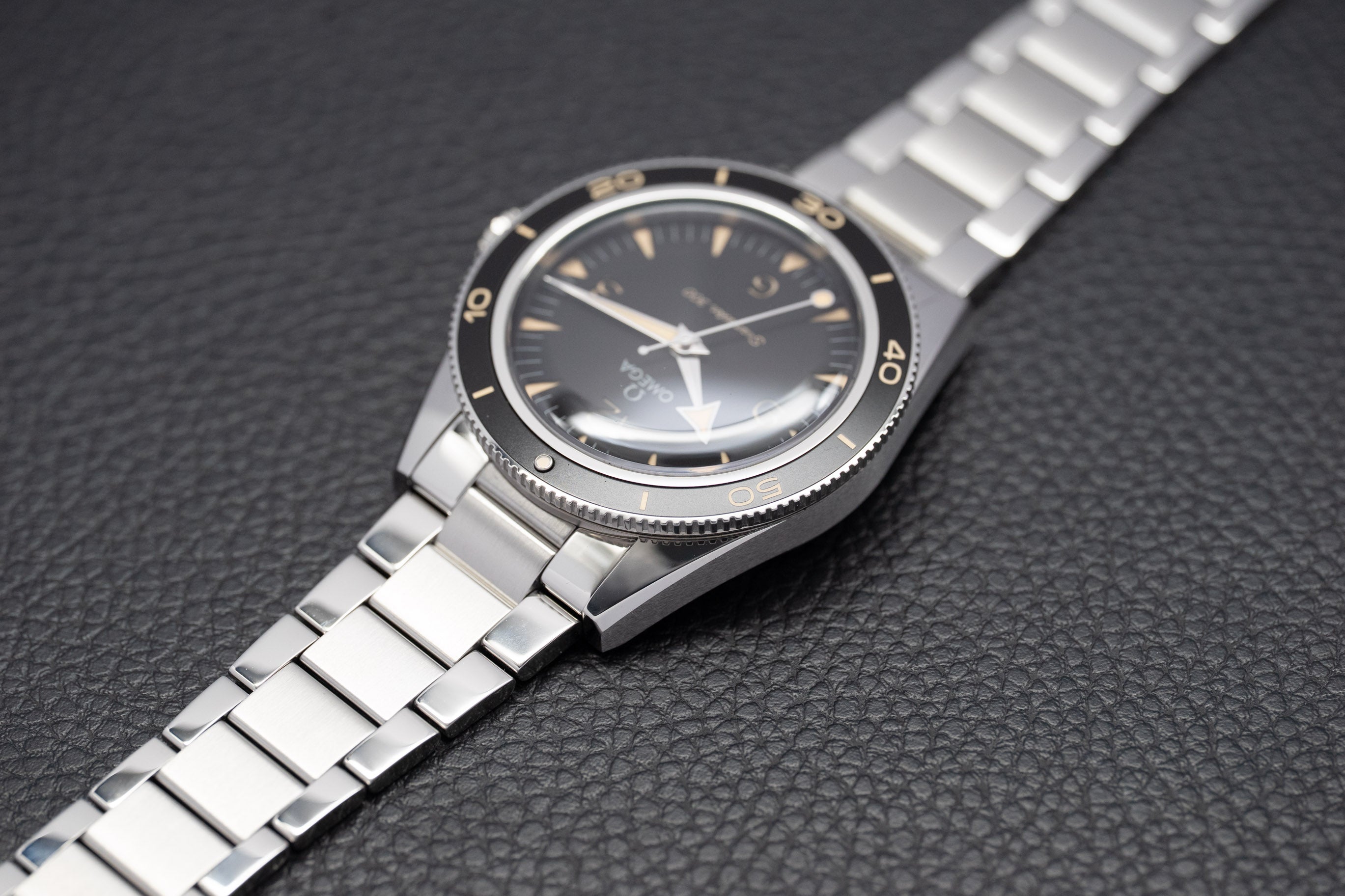 Omega Seamaster 300 234.30.41.21.01.001 Fullset 2023 Box+Papers