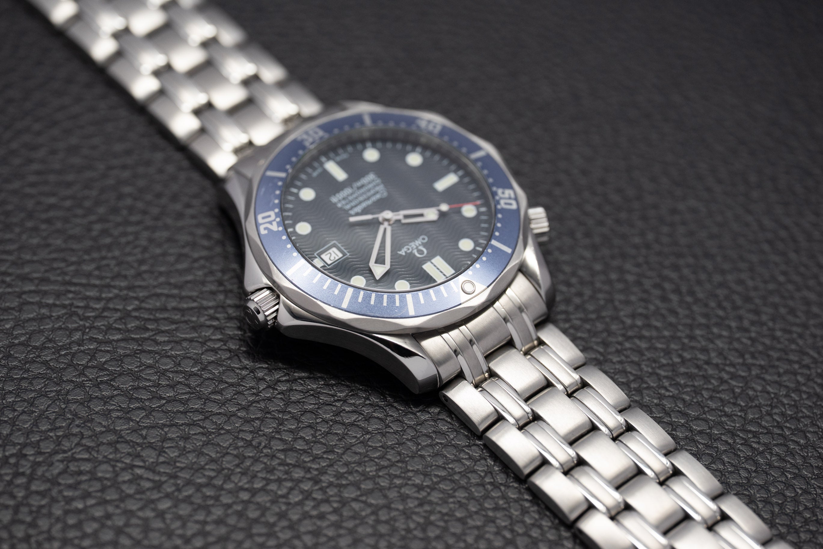 Omega Seamaster 300 2531.80 Blue Dial 2006