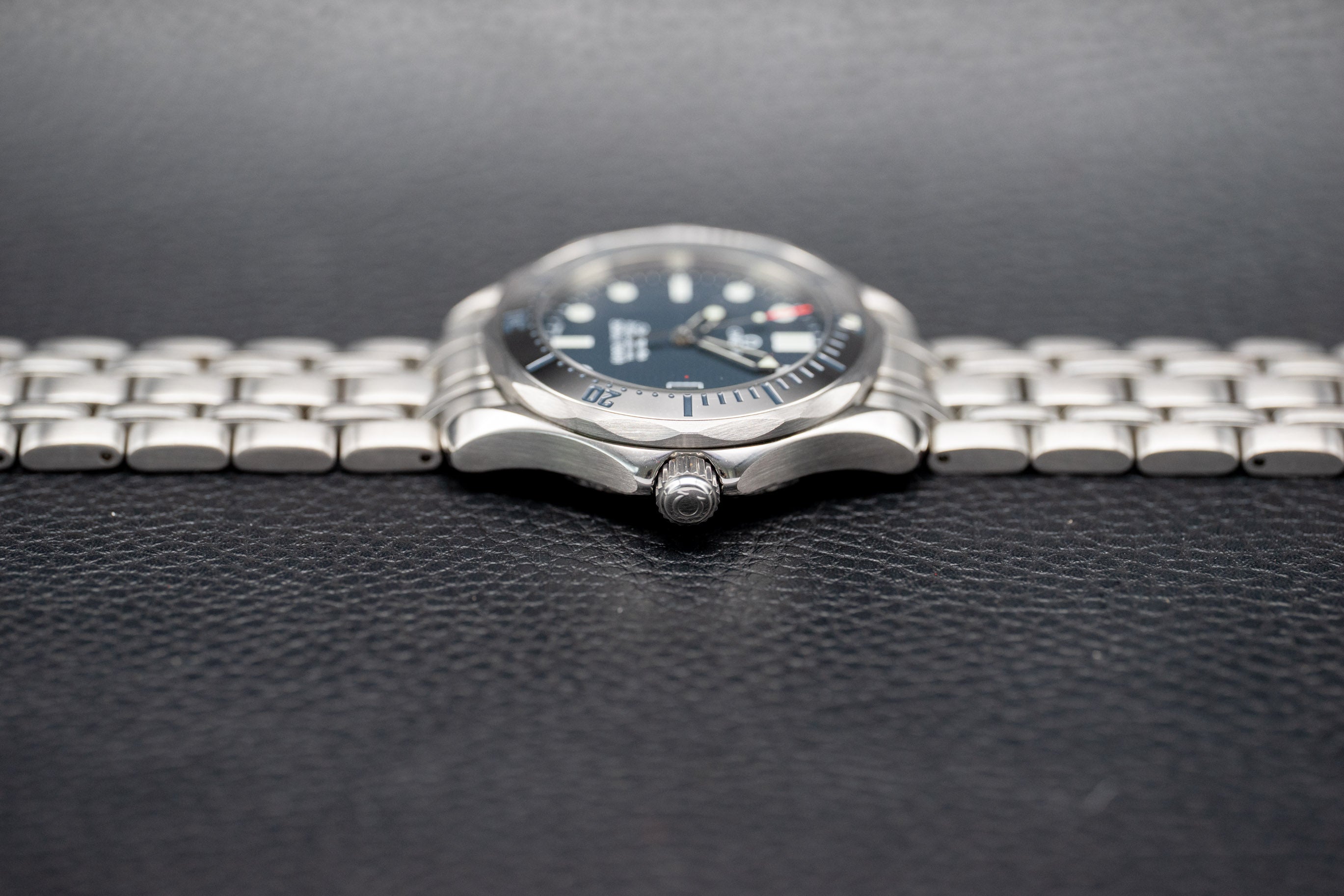 Omega Seamaster 300 2562.80 Fullset 1999 Box+Papers