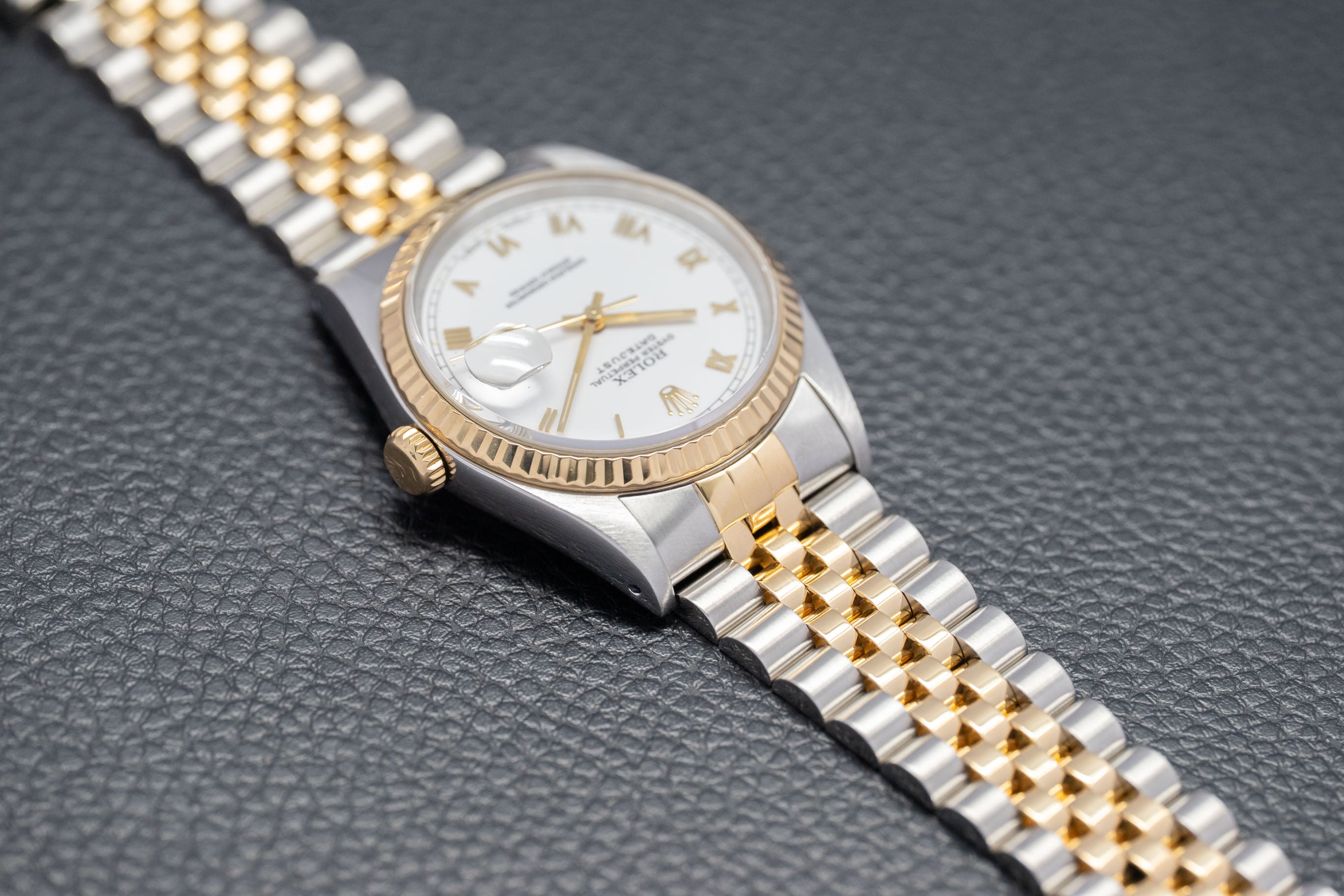Rolex Datejust 16233 White Dial 1992