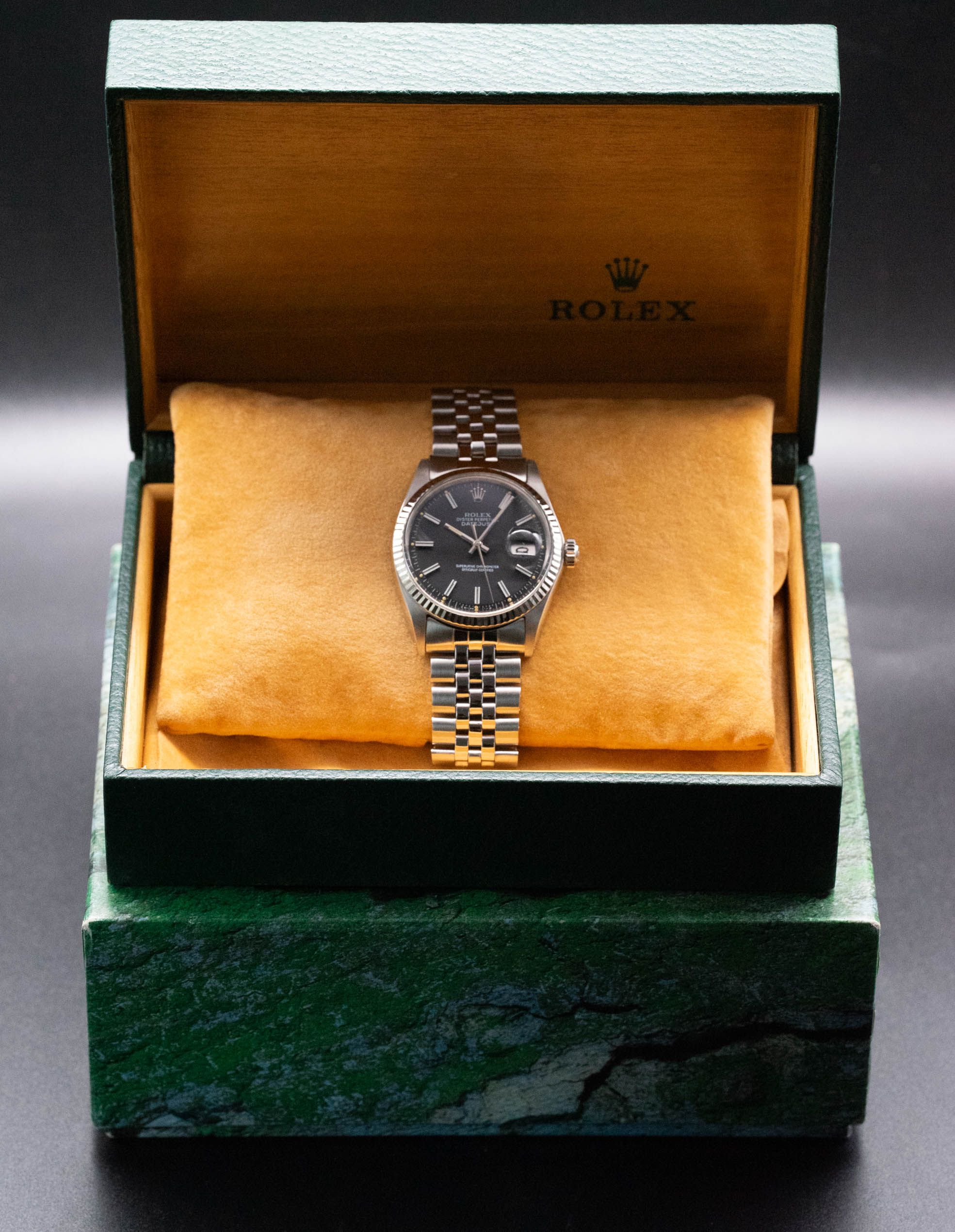 Rolex Datejust 1601 Black Dial 1969 Box