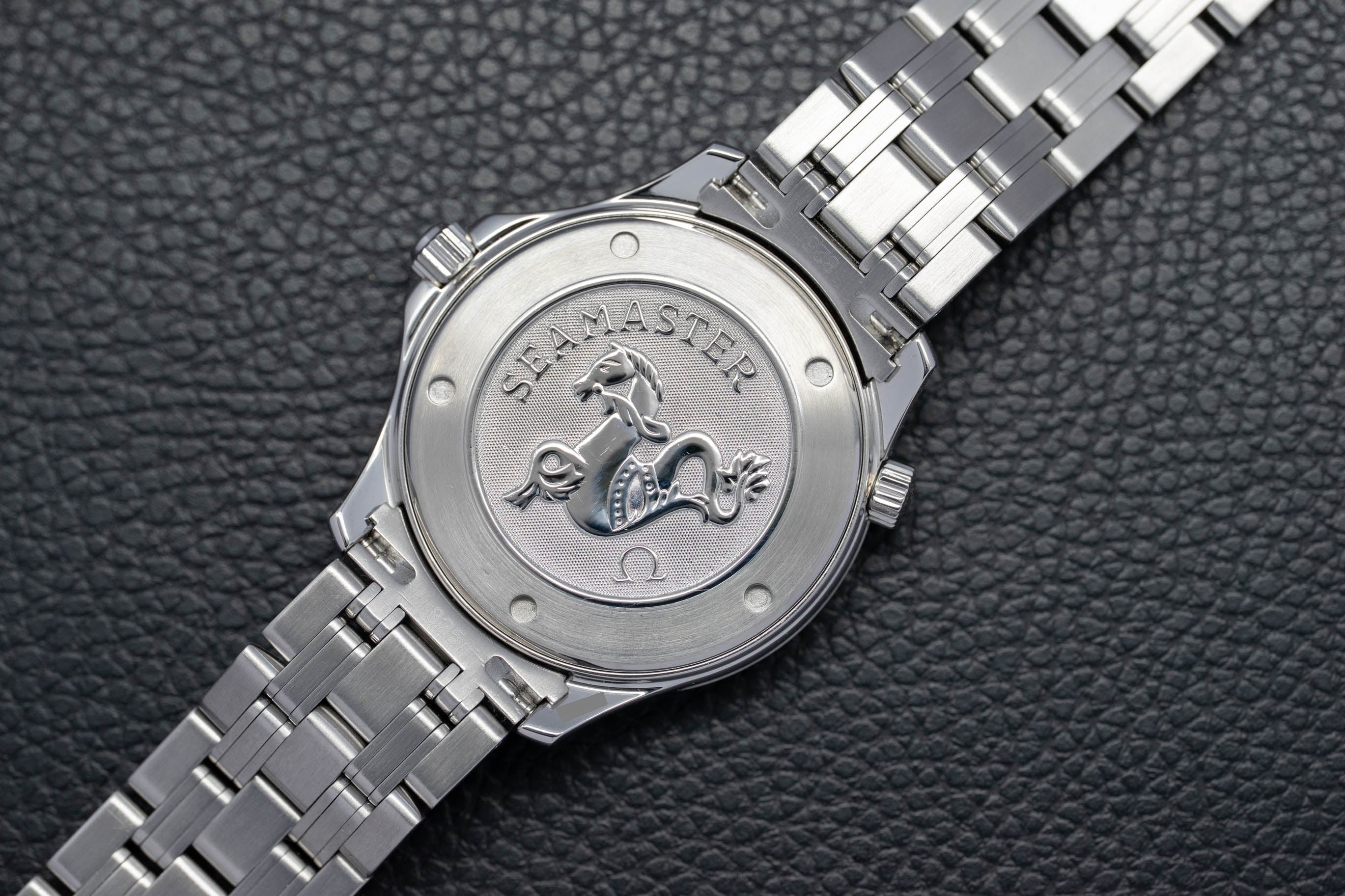 Omega Seamaster Diver 300 2221.80 Blue Dial 2008